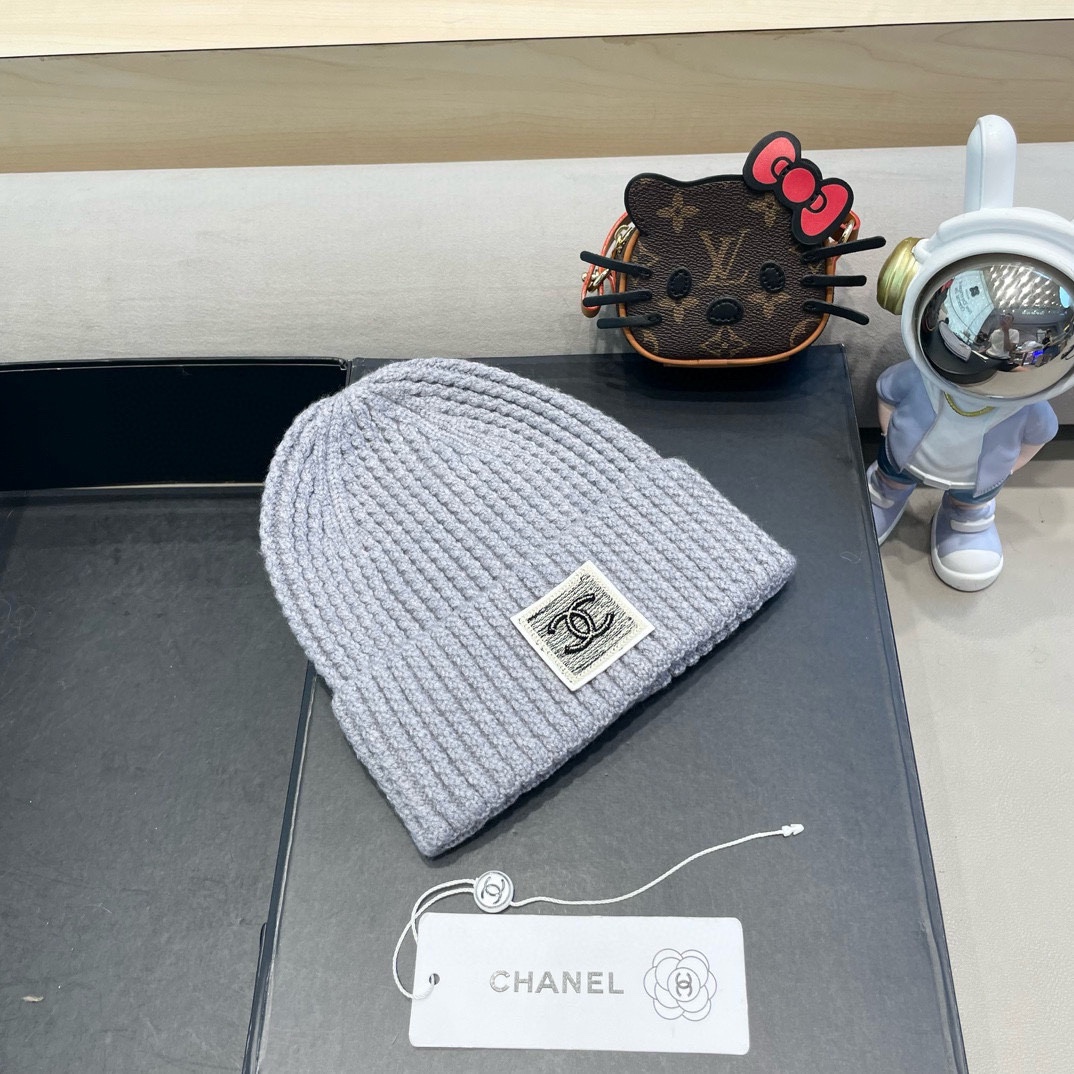 Chanel 简约基础款纯色羊毛混纺粗针毛线帽女秋冬季保暖套头针织帽显脸小