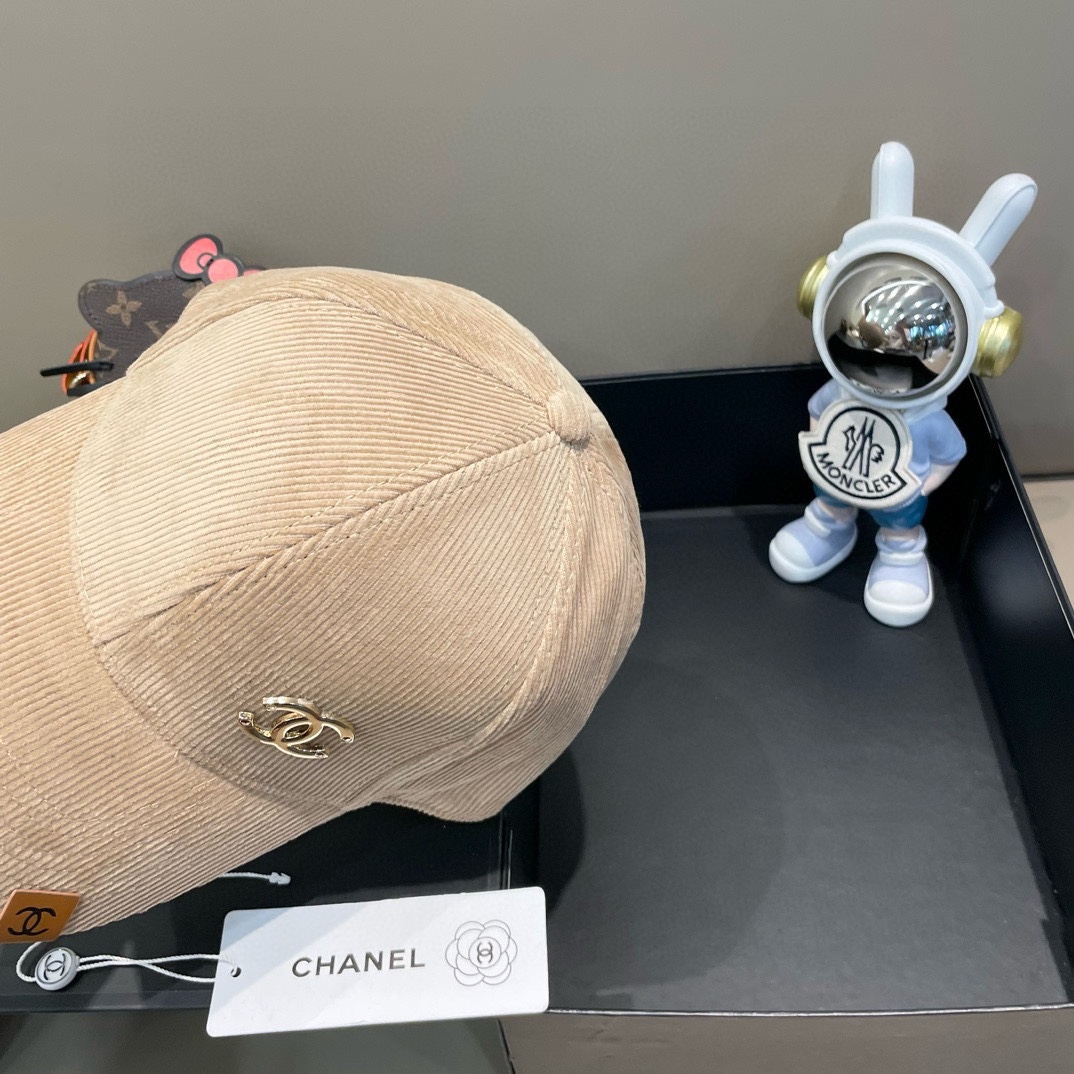 Chanel香奈儿秋冬季新款韩版灯芯绒硬顶棒球帽男休闲百搭复古时尚鸭舌帽女情侣
