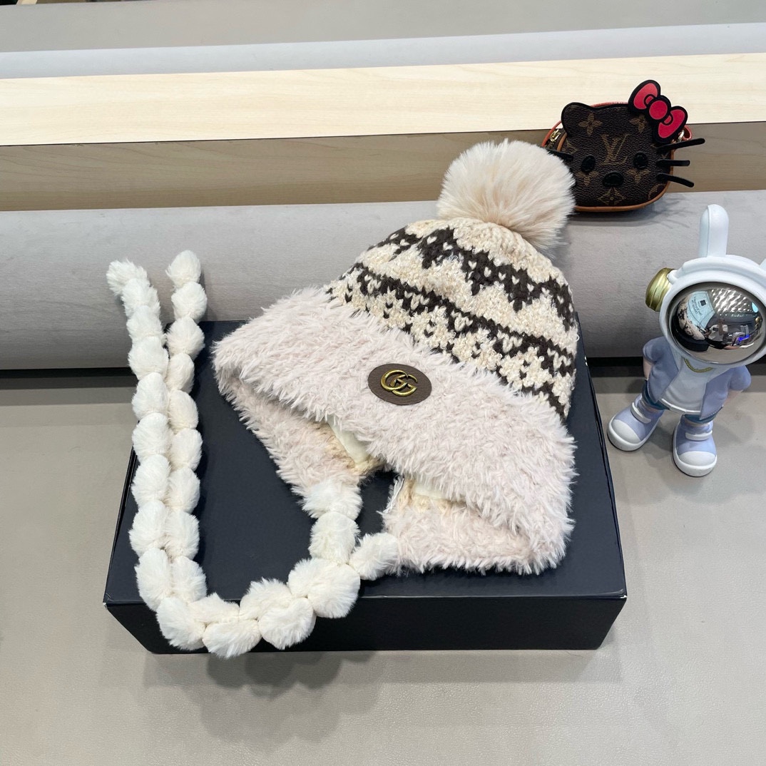 古奇Gucci冬季加厚加绒保暖护耳帽子女韩版复古针织提花图案雷锋帽东北防寒