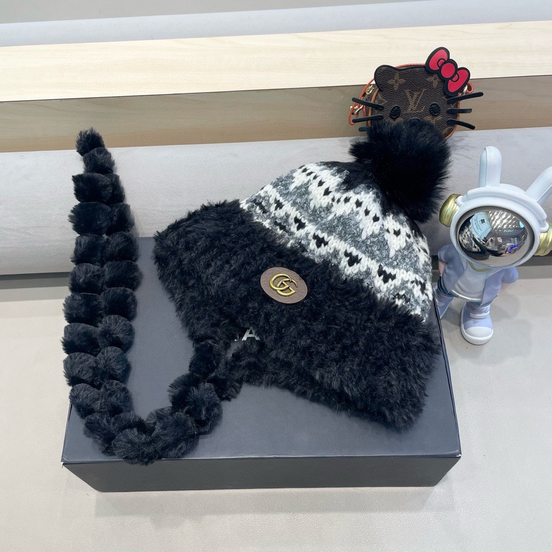 古奇Gucci冬季加厚加绒保暖护耳帽子女韩版复古针织提花图案雷锋帽东北防寒