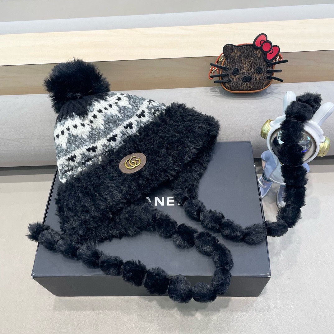古奇Gucci冬季加厚加绒保暖护耳帽子女韩版复古针织提花图案雷锋帽东北防寒
