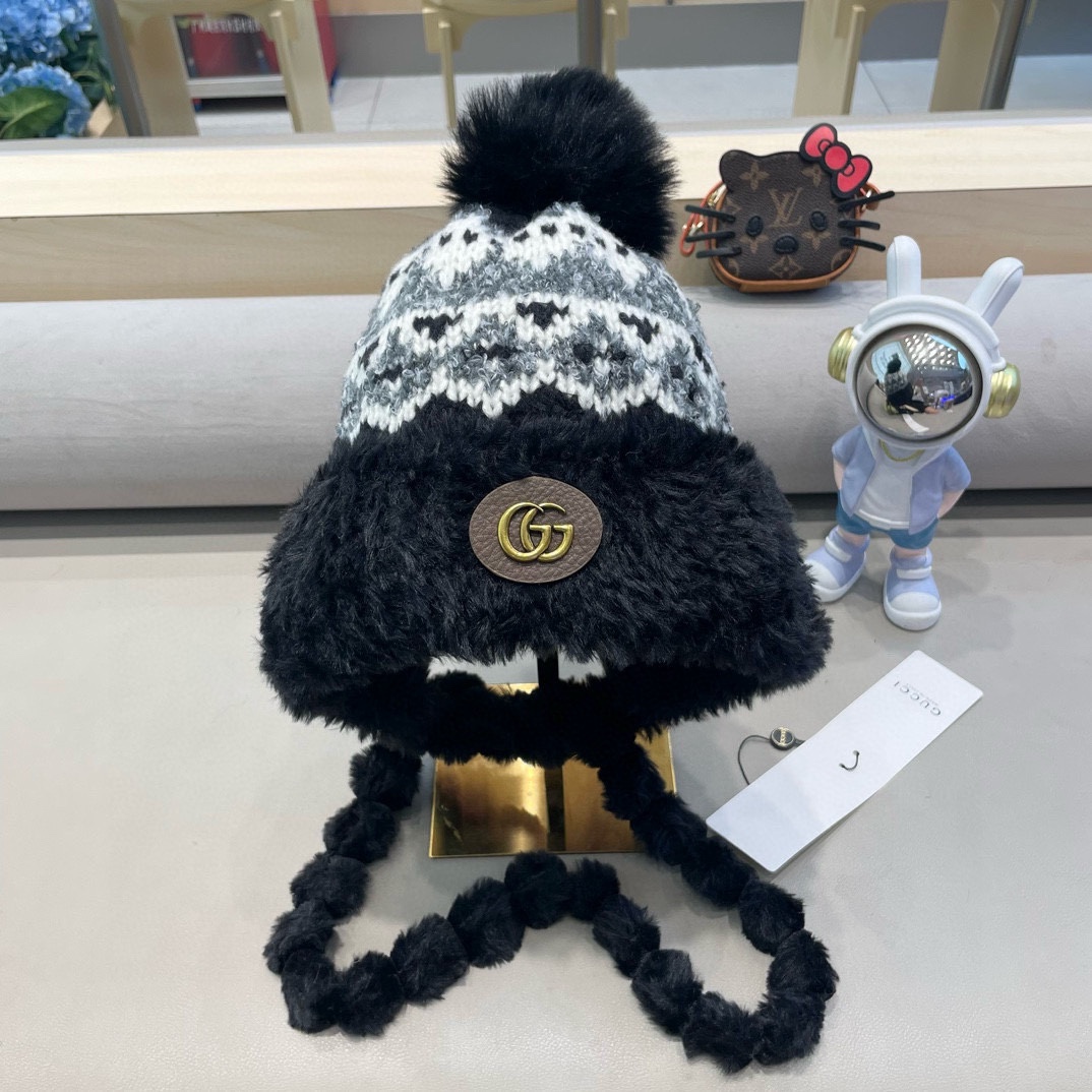 古奇Gucci冬季加厚加绒保暖护耳帽子女韩版复古针织提花图案雷锋帽东北防寒