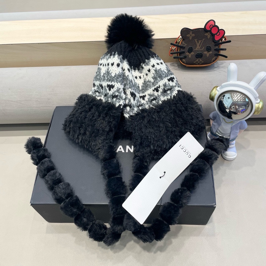 古奇Gucci冬季加厚加绒保暖护耳帽子女韩版复古针织提花图案雷锋帽东北防寒