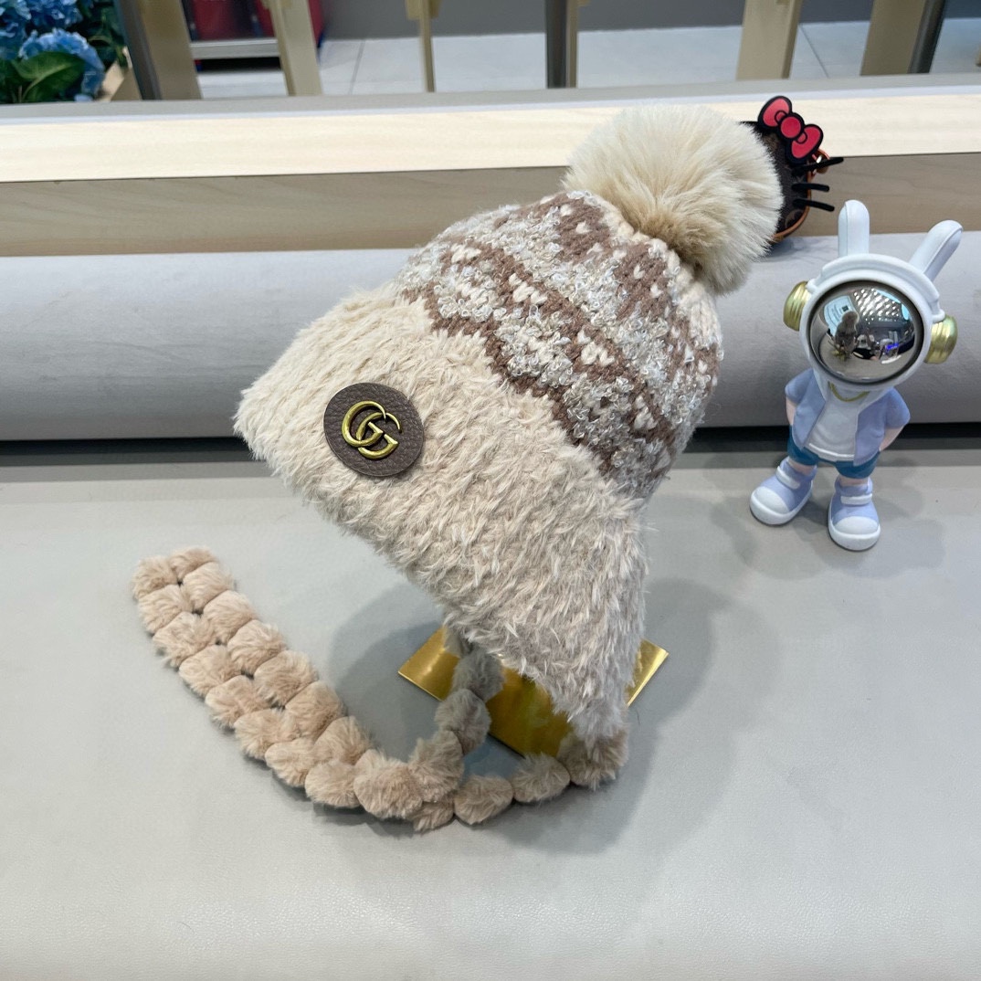 古奇Gucci冬季加厚加绒保暖护耳帽子女韩版复古针织提花图案雷锋帽东北防寒