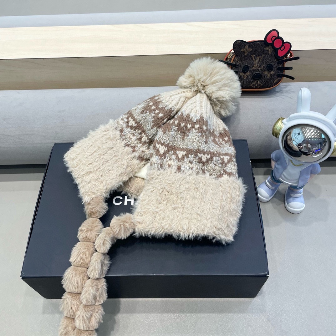 古奇Gucci冬季加厚加绒保暖护耳帽子女韩版复古针织提花图案雷锋帽东北防寒