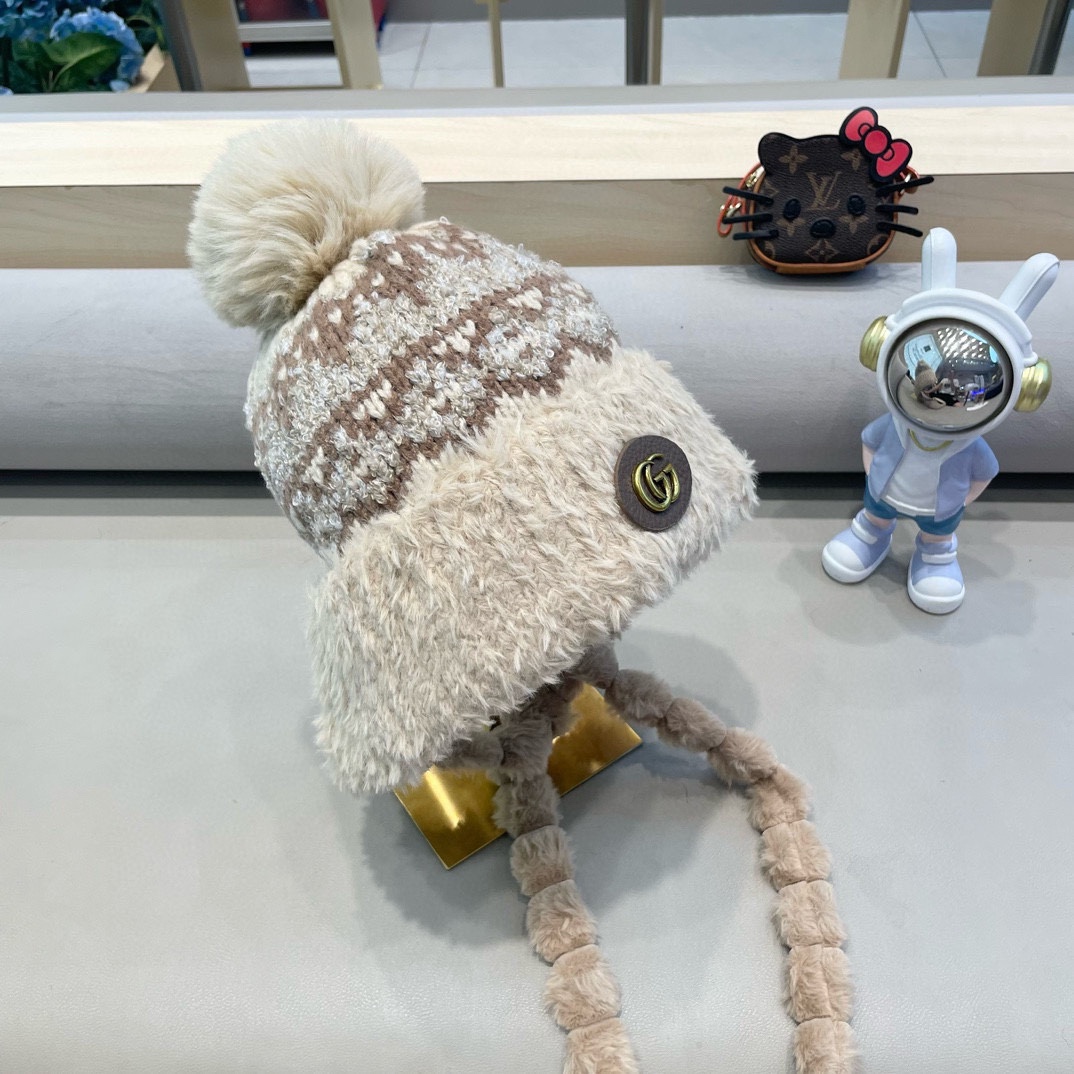 古奇Gucci冬季加厚加绒保暖护耳帽子女韩版复古针织提花图案雷锋帽东北防寒