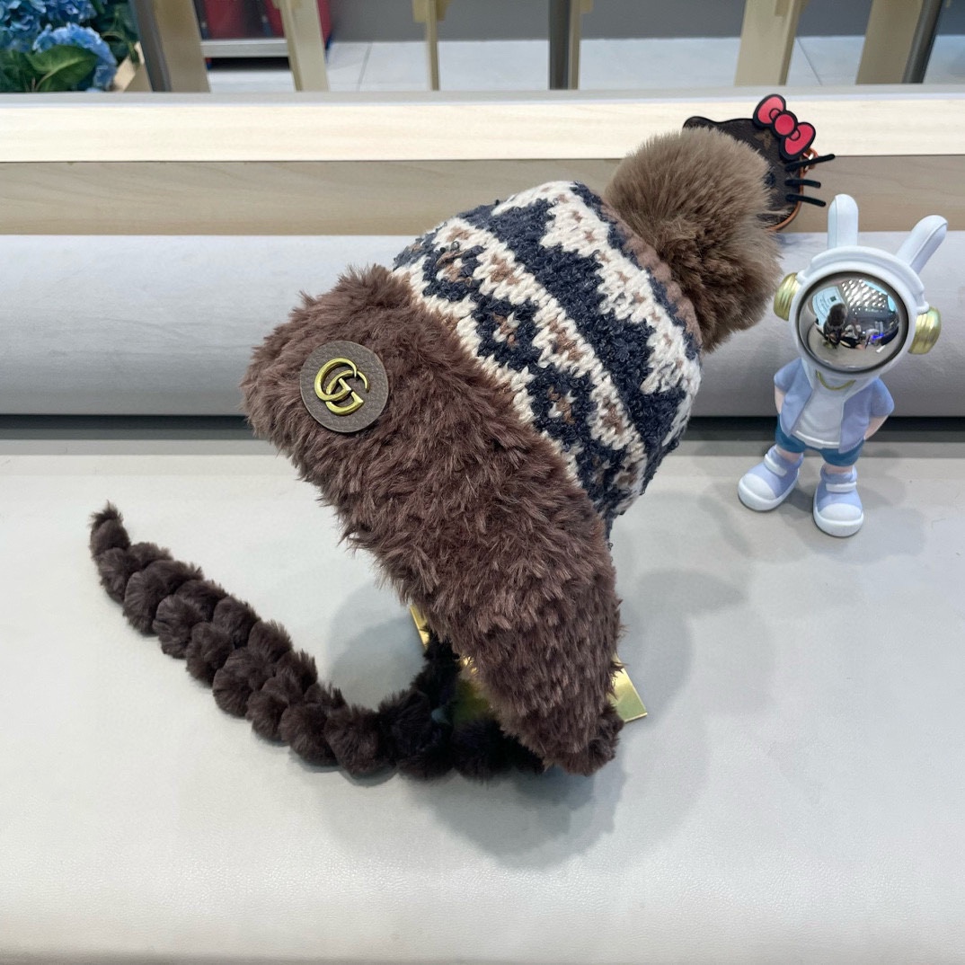 古奇Gucci冬季加厚加绒保暖护耳帽子女韩版复古针织提花图案雷锋帽东北防寒