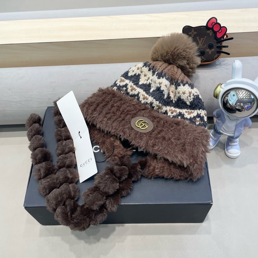古奇Gucci冬季加厚加绒保暖护耳帽子女韩版复古针织提花图案雷锋帽东北防寒