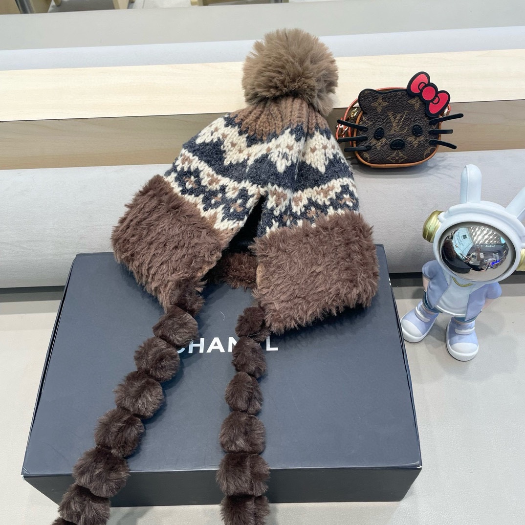 古奇Gucci冬季加厚加绒保暖护耳帽子女韩版复古针织提花图案雷锋帽东北防寒