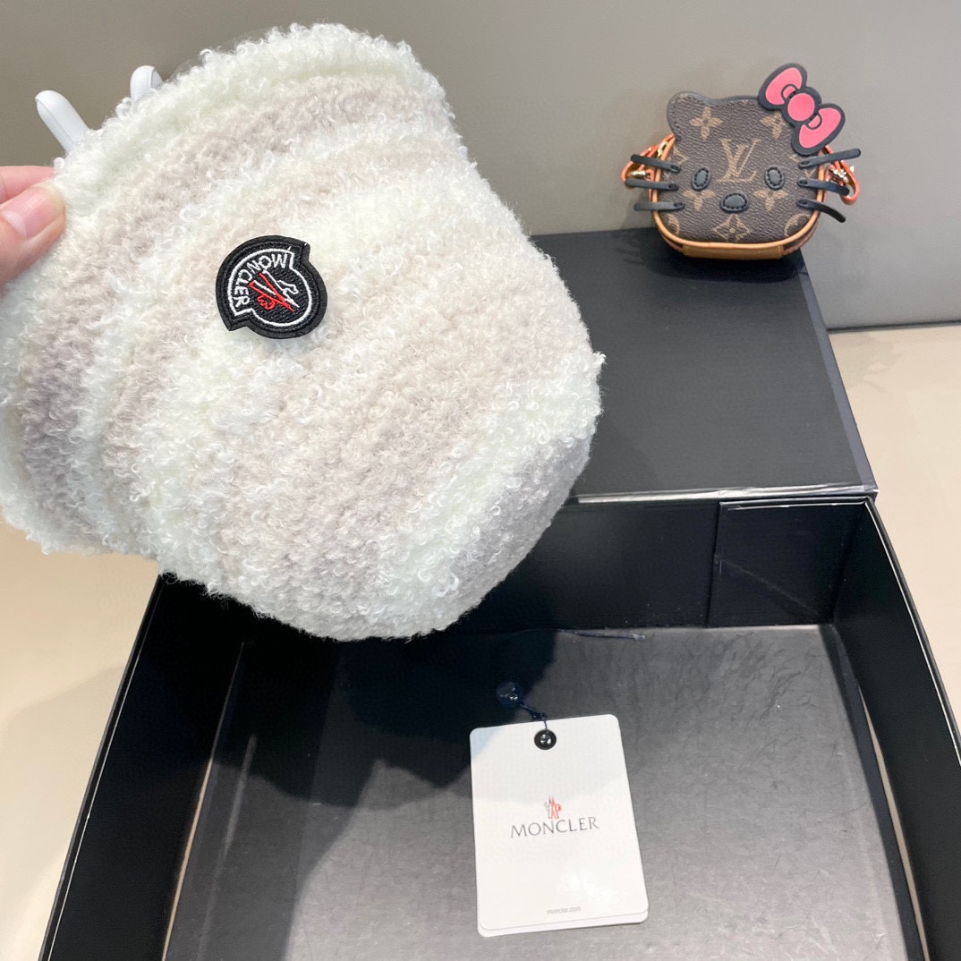 moncler蒙口拼色羊羔绒水桶帽子女秋冬针织保暖素颜气质小众百搭显脸小渔夫帽