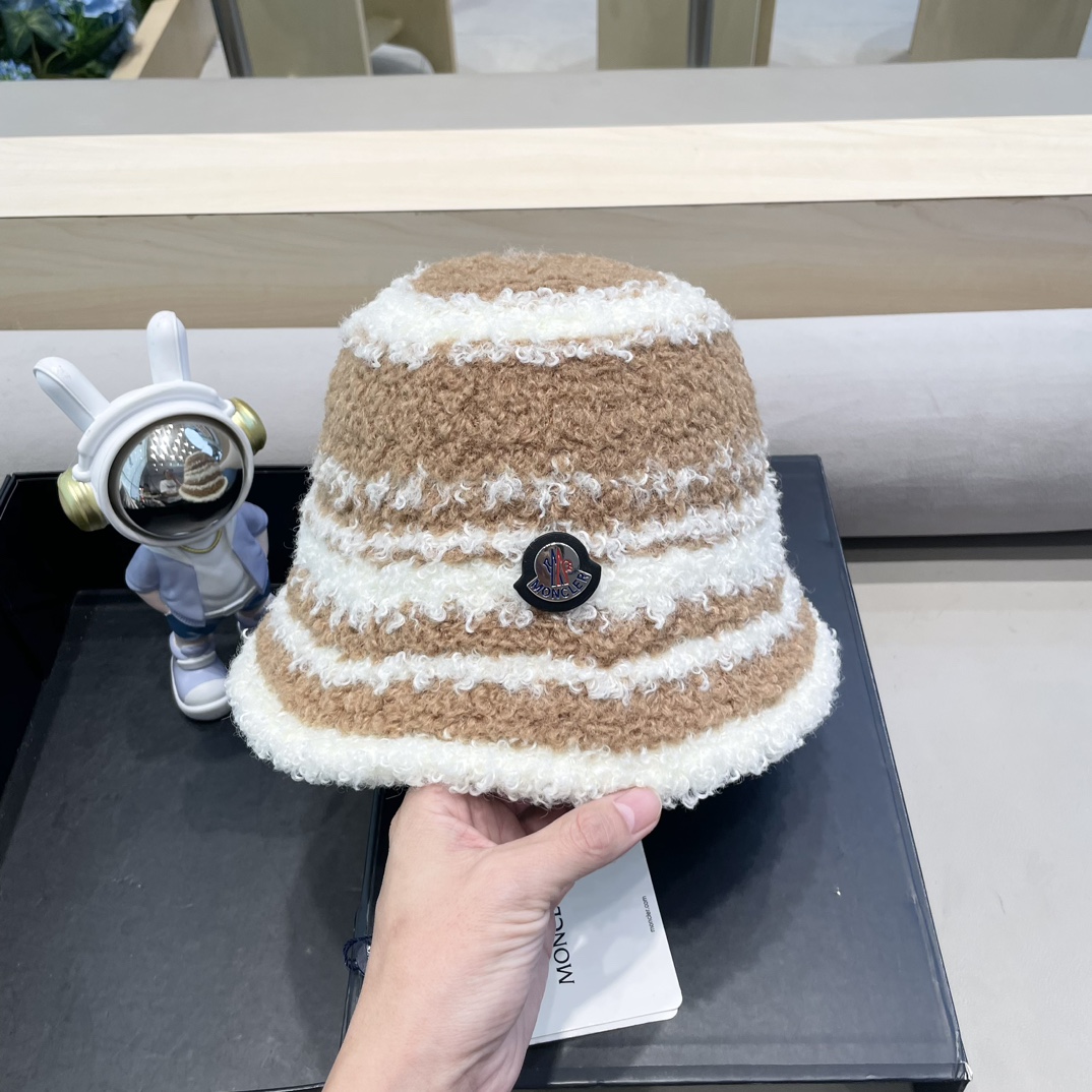 moncler周给给拼色羊羔绒水桶帽子女秋冬针织保暖气质小众显脸小渔夫帽