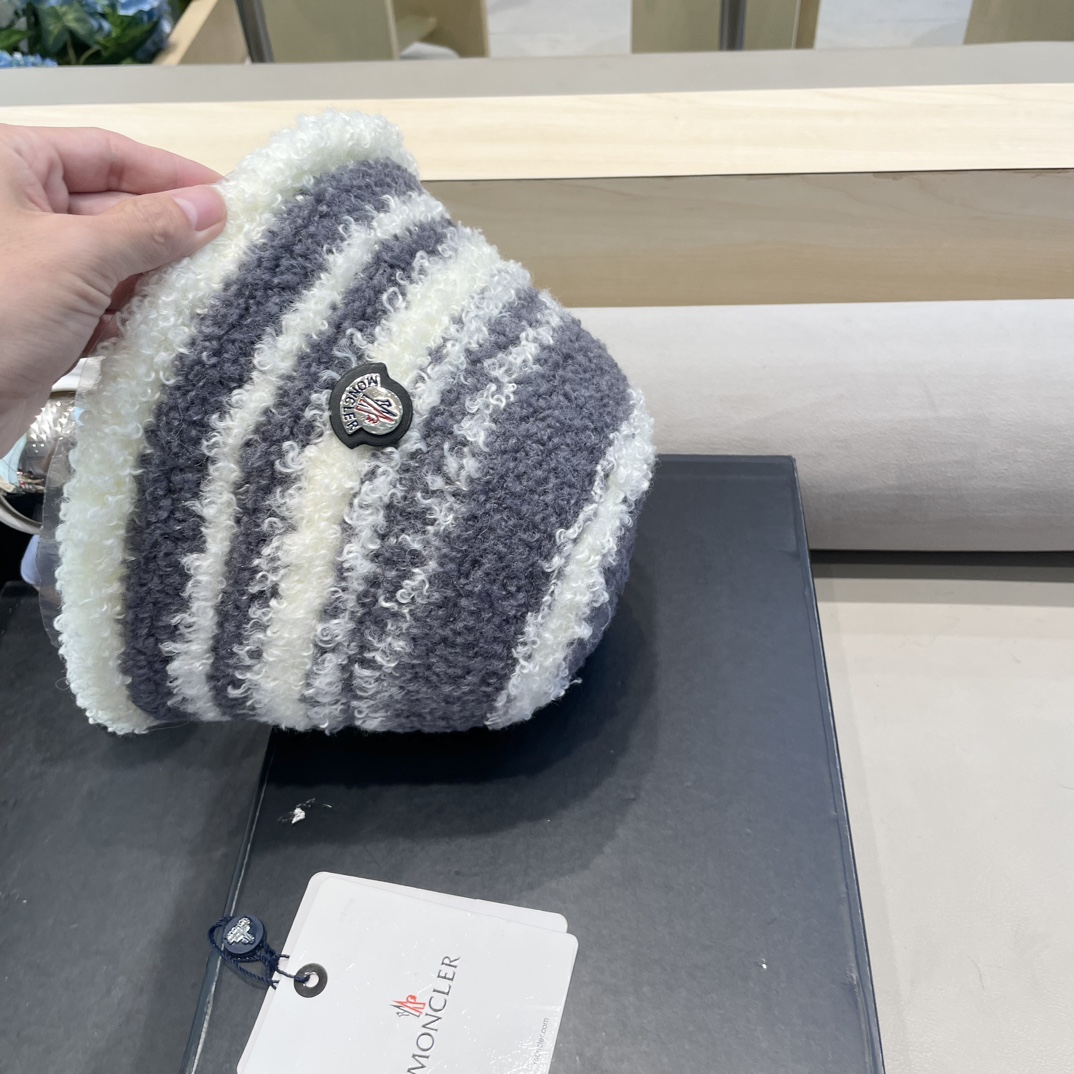 moncler周给给拼色羊羔绒水桶帽子女秋冬针织保暖气质小众显脸小渔夫帽