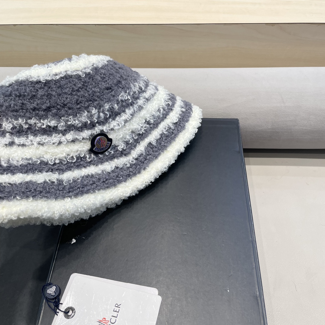 moncler周给给拼色羊羔绒水桶帽子女秋冬针织保暖气质小众显脸小渔夫帽