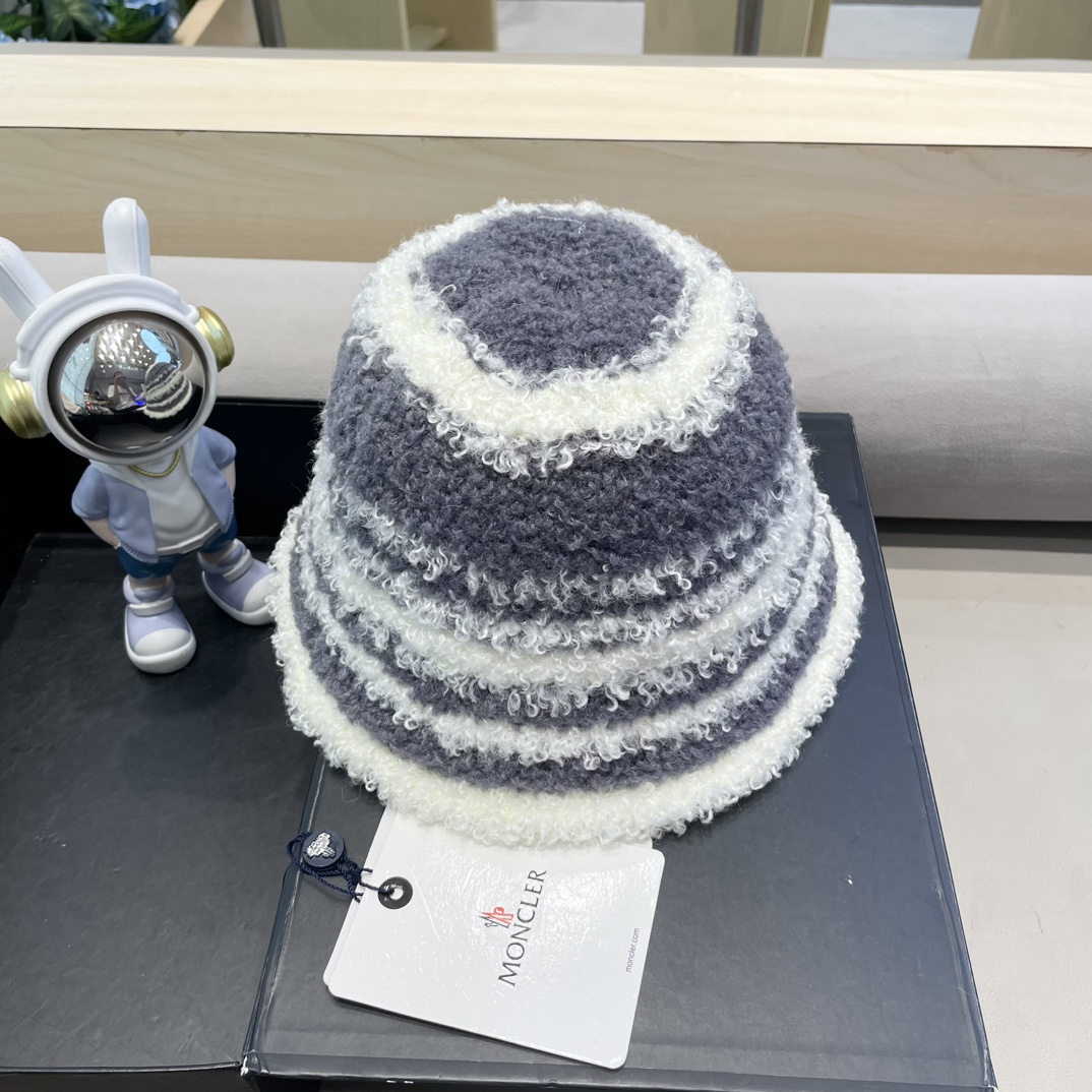 moncler周给给拼色羊羔绒水桶帽子女秋冬针织保暖气质小众显脸小渔夫帽