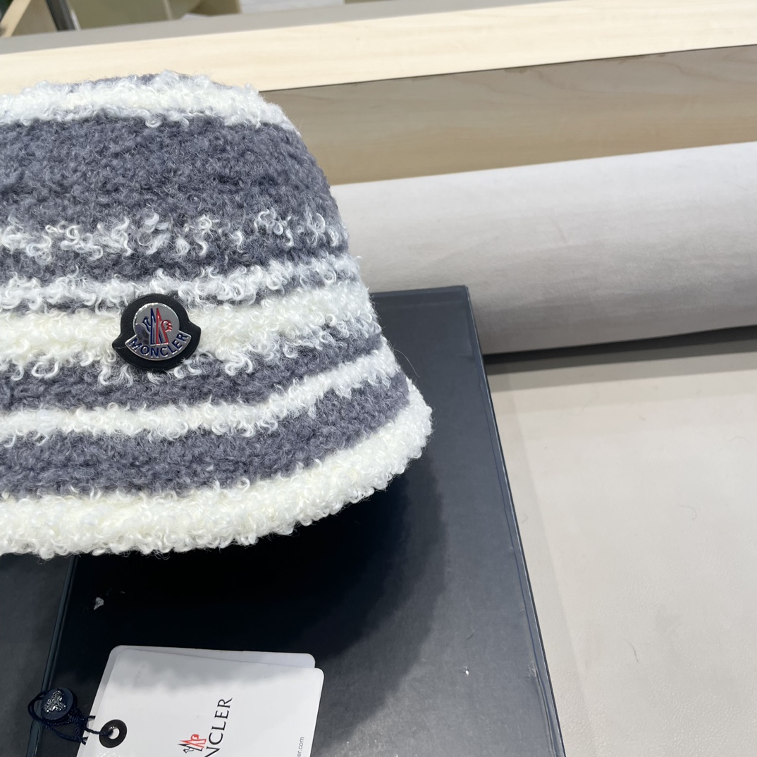 moncler周给给拼色羊羔绒水桶帽子女秋冬针织保暖气质小众显脸小渔夫帽