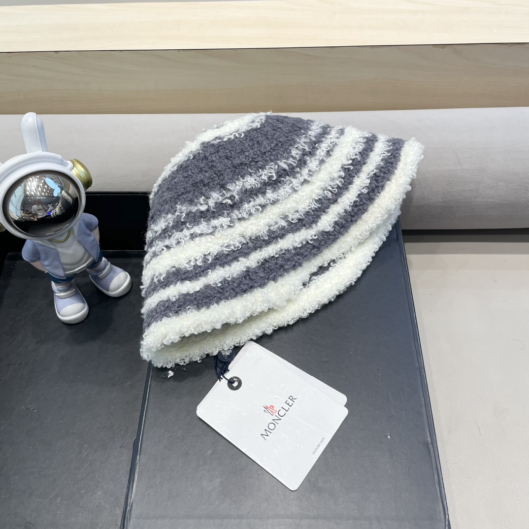 moncler周给给拼色羊羔绒水桶帽子女秋冬针织保暖气质小众显脸小渔夫帽