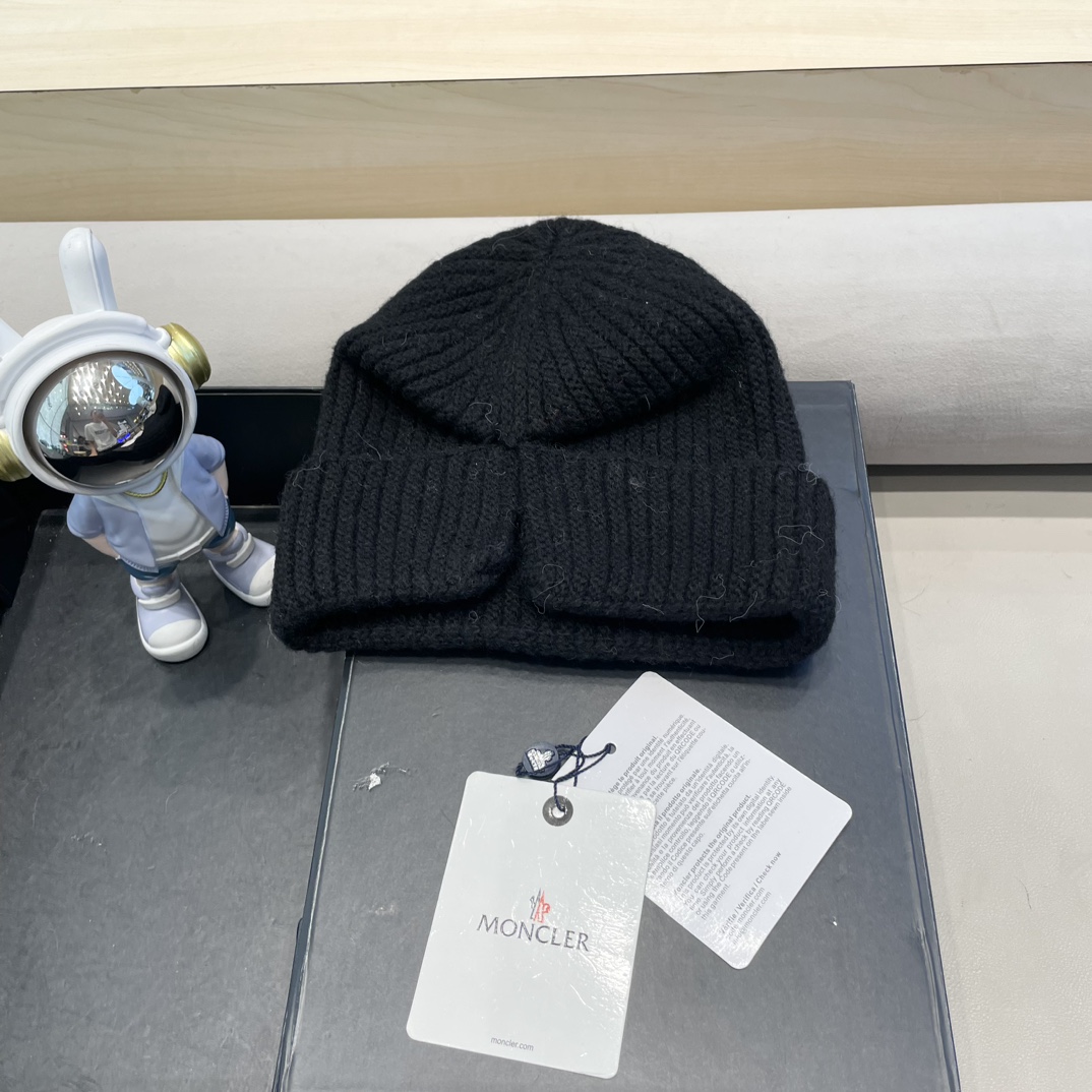moncler羊毛混纺毛线帽子女冬季加厚毛线帽户外防风骑车护耳帽显脸小冷帽