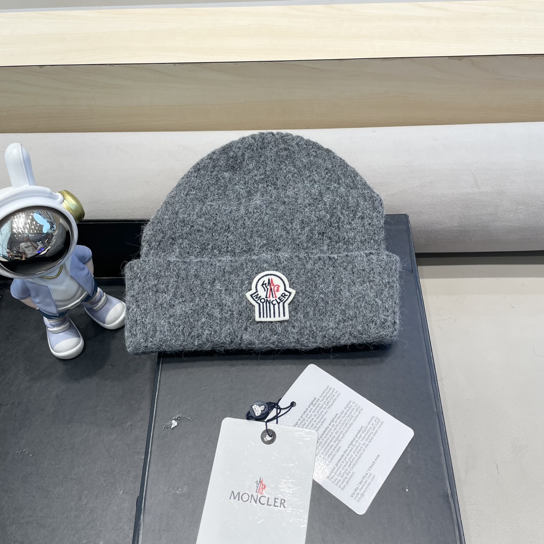 moncler羊毛混纺毛线帽子女冬季加厚毛线帽户外防风骑车护耳帽显脸小冷帽