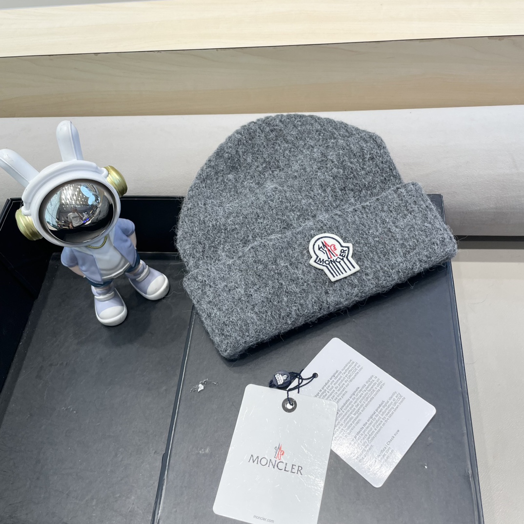 moncler羊毛混纺毛线帽子女冬季加厚毛线帽户外防风骑车护耳帽显脸小冷帽