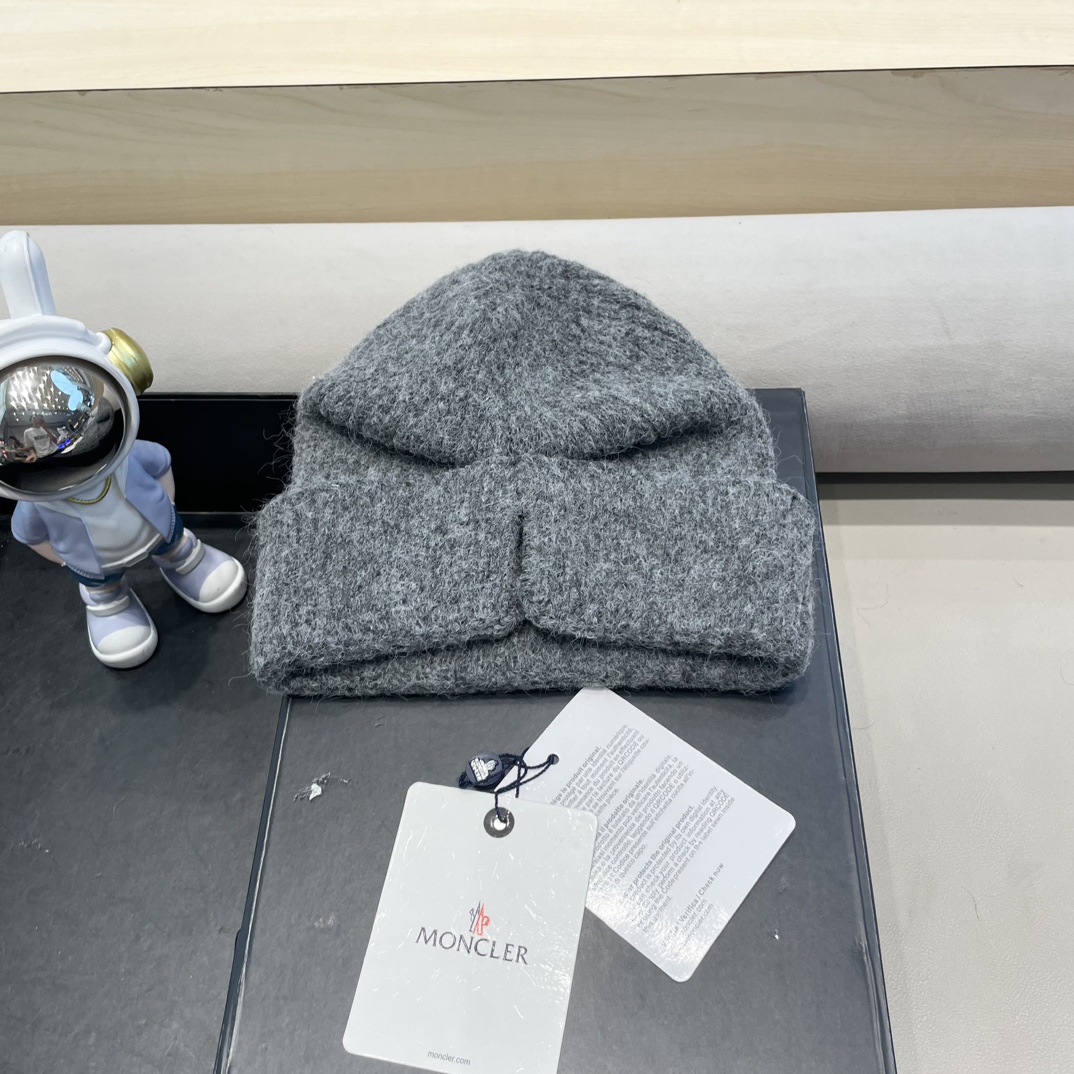 moncler羊毛混纺毛线帽子女冬季加厚毛线帽户外防风骑车护耳帽显脸小冷帽