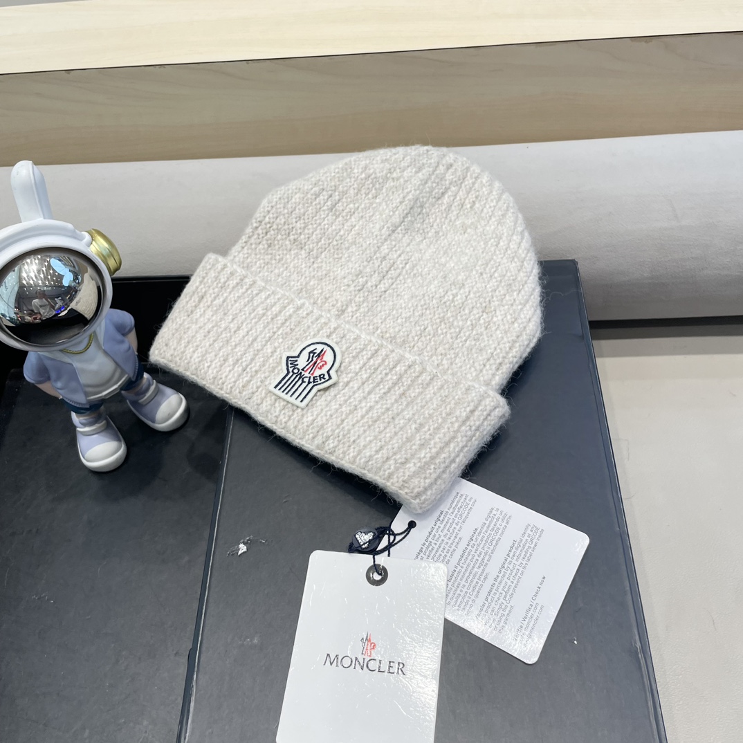 moncler羊毛混纺毛线帽子女冬季加厚毛线帽户外防风骑车护耳帽显脸小冷帽