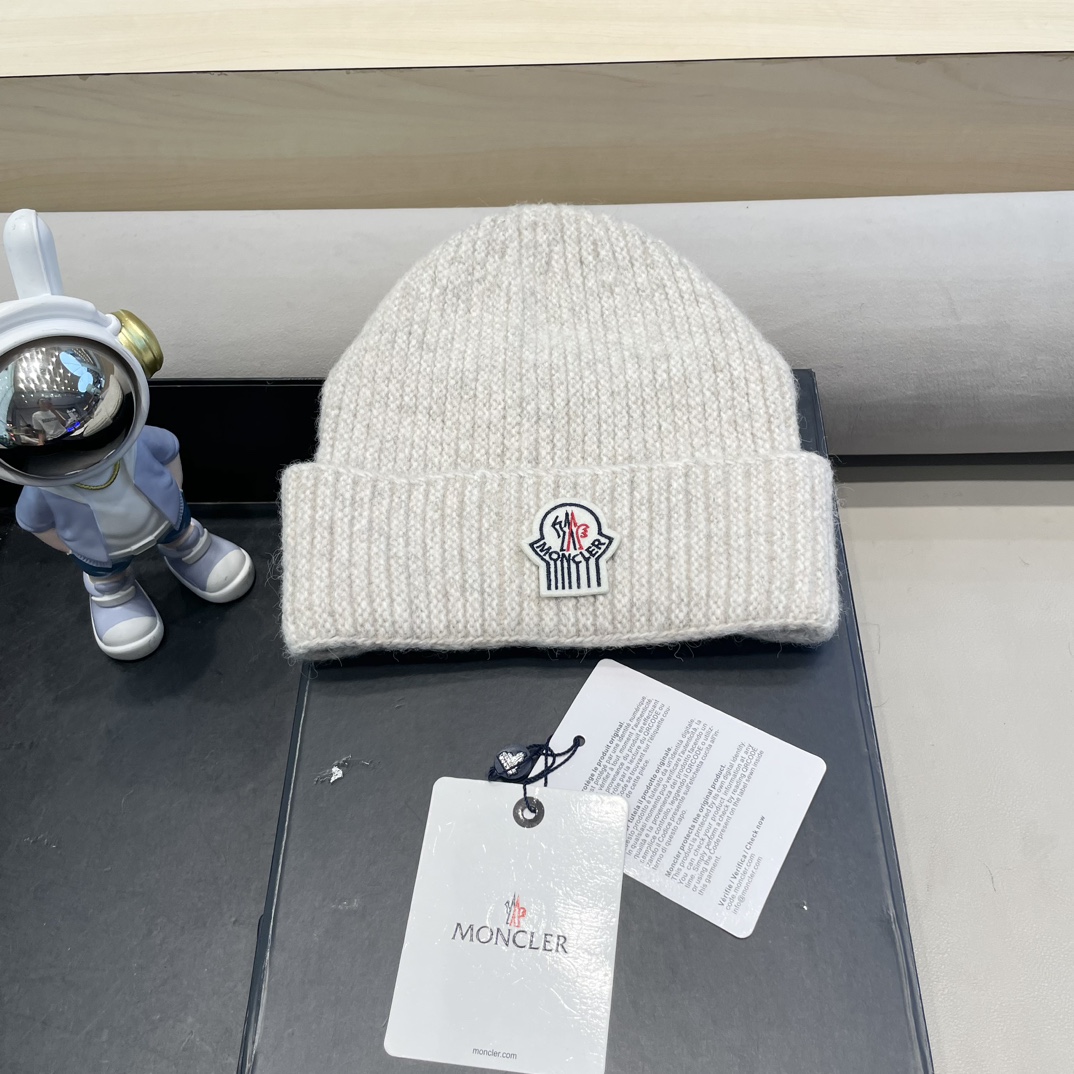 moncler羊毛混纺毛线帽子女冬季加厚毛线帽户外防风骑车护耳帽显脸小冷帽