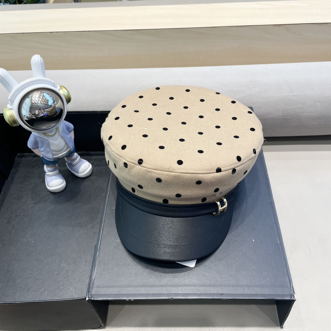 Chanel韩版波点帽子女2024春秋新款英伦复古八角贝雷帽显脸小平顶鸭舌帽