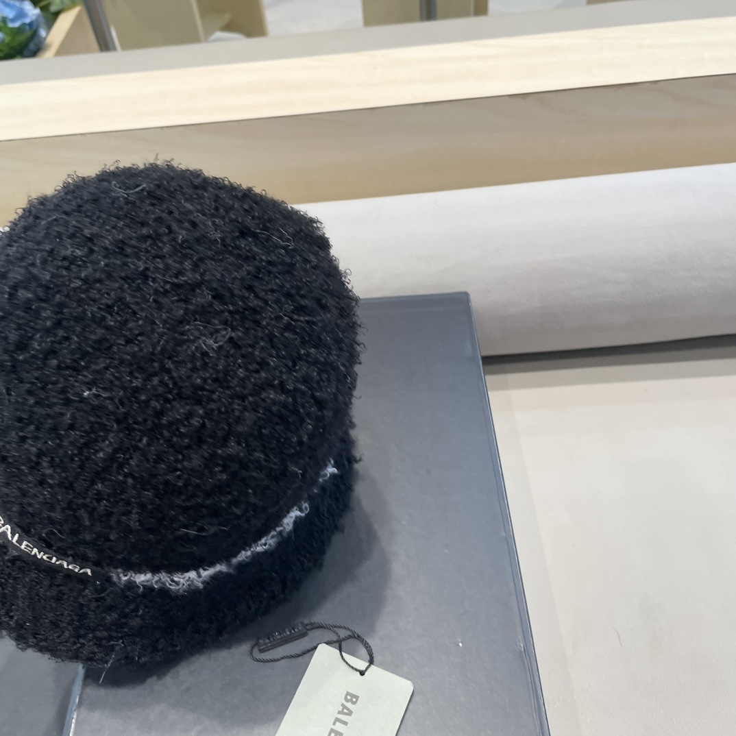 moncler潮牌蒙口凌誉秋冬经典简约灯芯绒鸭舌帽男户外保暖百搭棒球帽子女