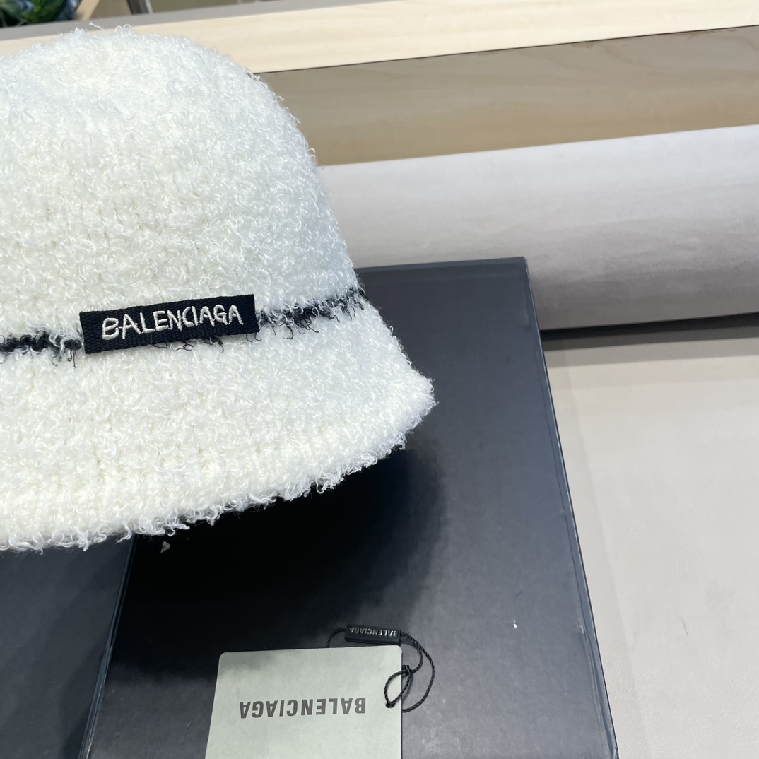 moncler潮牌蒙口凌誉秋冬经典简约灯芯绒鸭舌帽男户外保暖百搭棒球帽子女