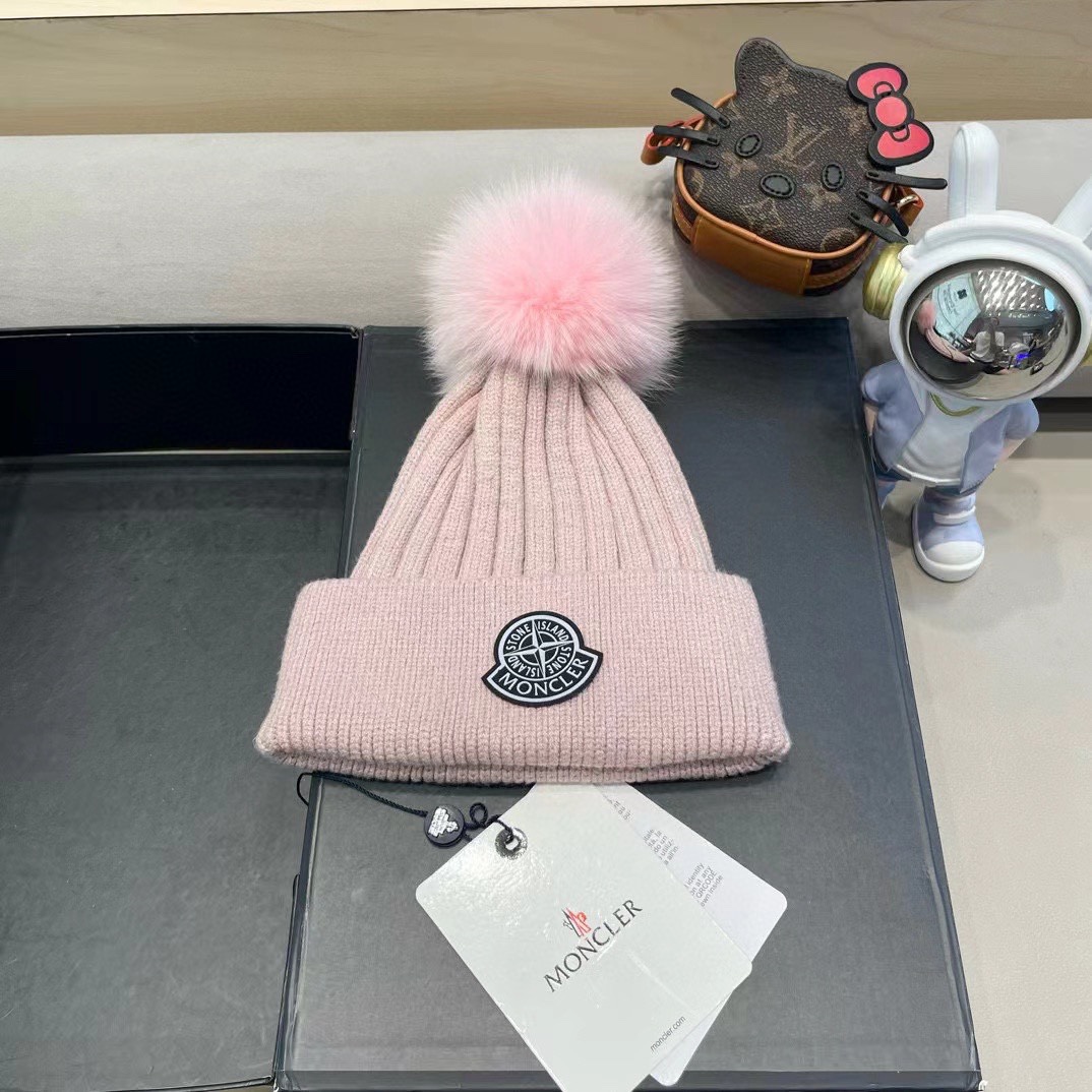 NO:587885,Mouth-mouthed moncler knitted hat for women in autumn and winter, real fox fur ball beanie hat to prevent cold winter, thickened and warm ear protection, Korean style versatile hat, fisherman hat, baseball cap, knitted hat, hat, Moncler, espadrilles, hats19860909蒙口moncler针织帽子女秋冬季真狐狸毛球毛线帽防寒冬天加厚保暖护耳韩版百搭帽子渔夫帽棒球帽针织帽,帽子,Moncler,espadrilles,hats,hat