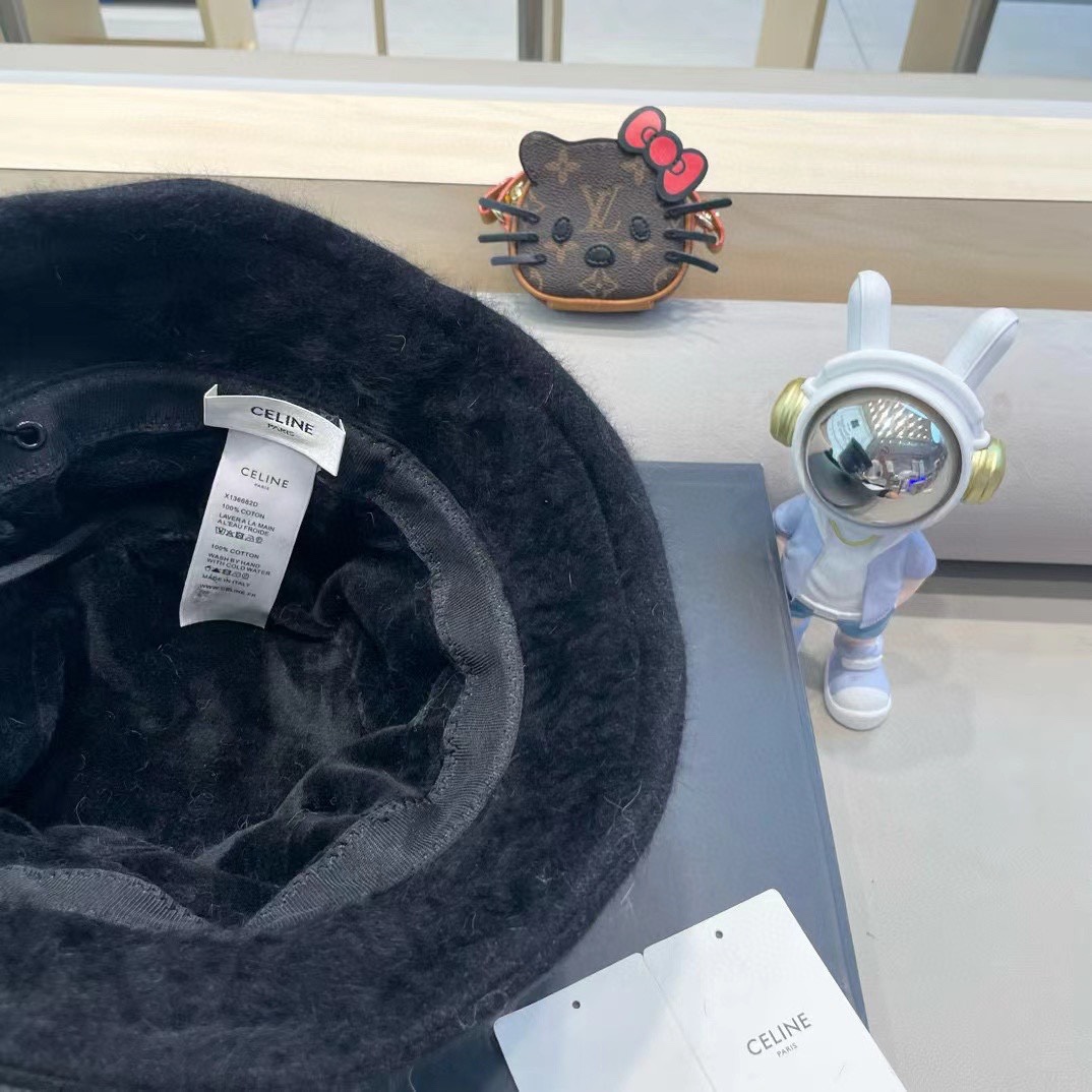 塞琳Celine兔毛渔夫帽女冬季2024新款百搭大头围素颜保暖防寒盆帽毛绒水桶帽