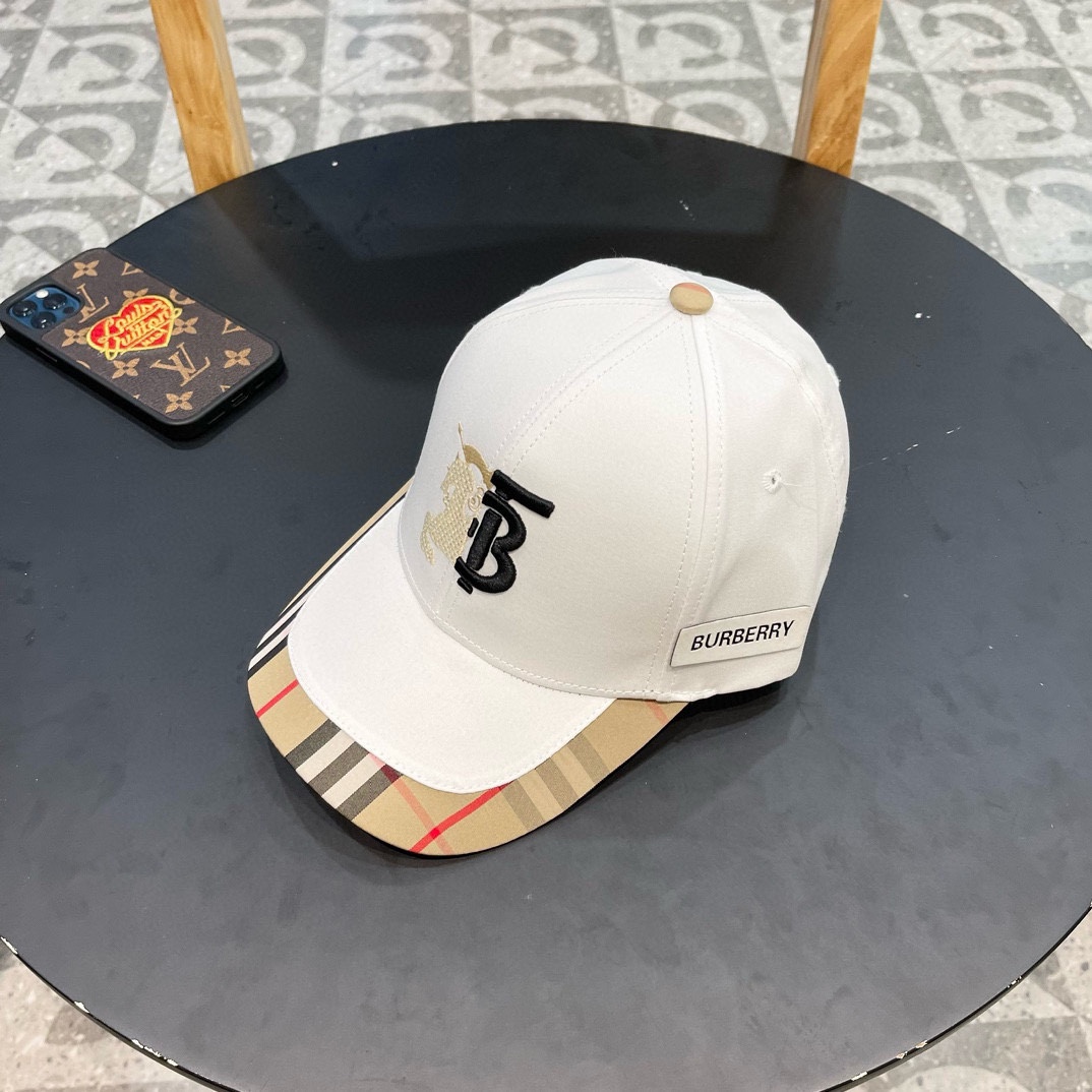 NO:357491,Burberry baseball cap, big brand synchronization, super easy to match, shipped!  Hat straw hat fisherman hat baseball hat, hat, burberry, espadrilles, hats巴宝莉 棒球帽,大牌同步,超好搭配,出货！帽子草帽渔夫帽棒球帽,帽子,burberry,espadrilles,hats,hat