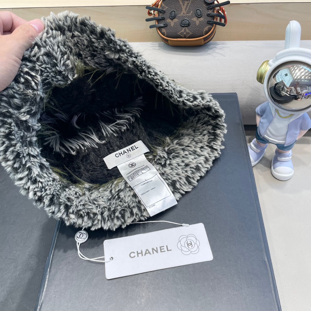 chanel毛绒条纹针织帽子女秋冬季新款显脸小毛线帽韩版百搭休闲加厚保暖