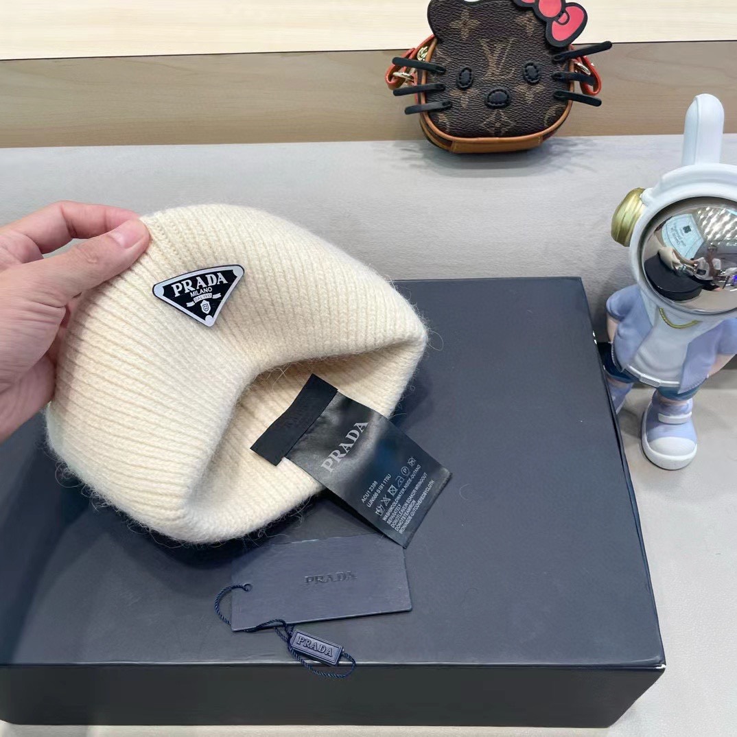 Prada兔毛粗线针织帽女秋冬2024新款毛线帽大头围针织帽男款白色冷帽子
