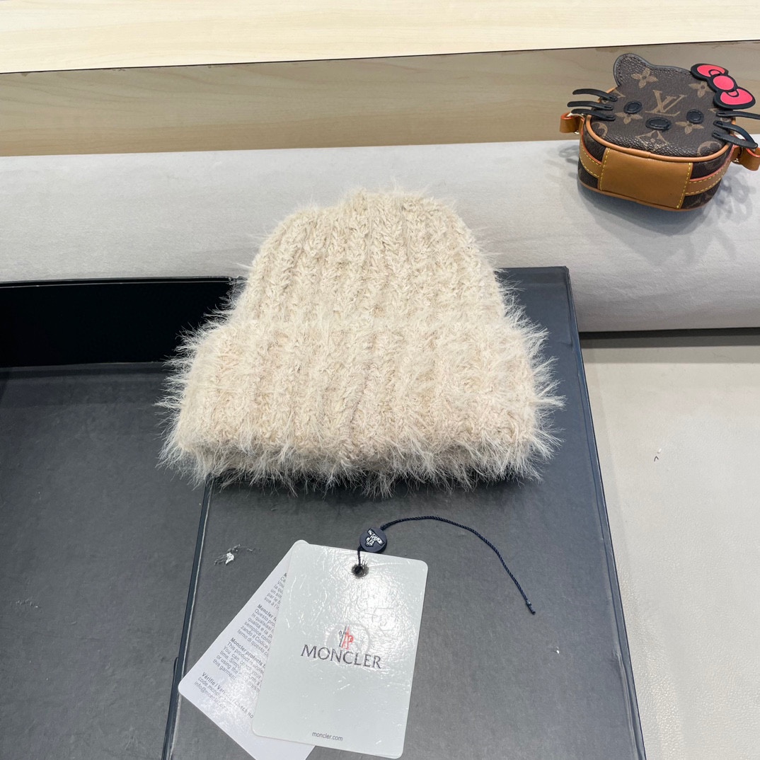 moncler冬季甜美百搭针织帽大头围毛线帽保暖针织帽珍珠装饰护耳帽套头帽