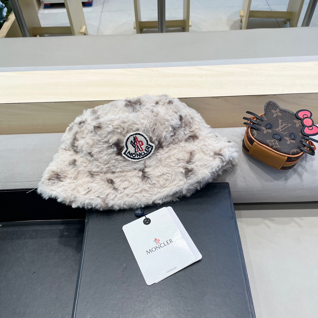 NO:588016,moncler Korean style new fashion tie-dyed plush fisherman hat women's autumn and winter Japanese casual warm basin hat trendy hat fisherman hat baseball cap knitted hat, hat, espadrilles, hats19860909moncler韩版新款时尚扎染毛绒绒渔夫帽女款秋冬季日系休闲保暖遮脸盆帽潮帽子渔夫帽棒球帽针织帽,帽子,espadrilles,hats,hat