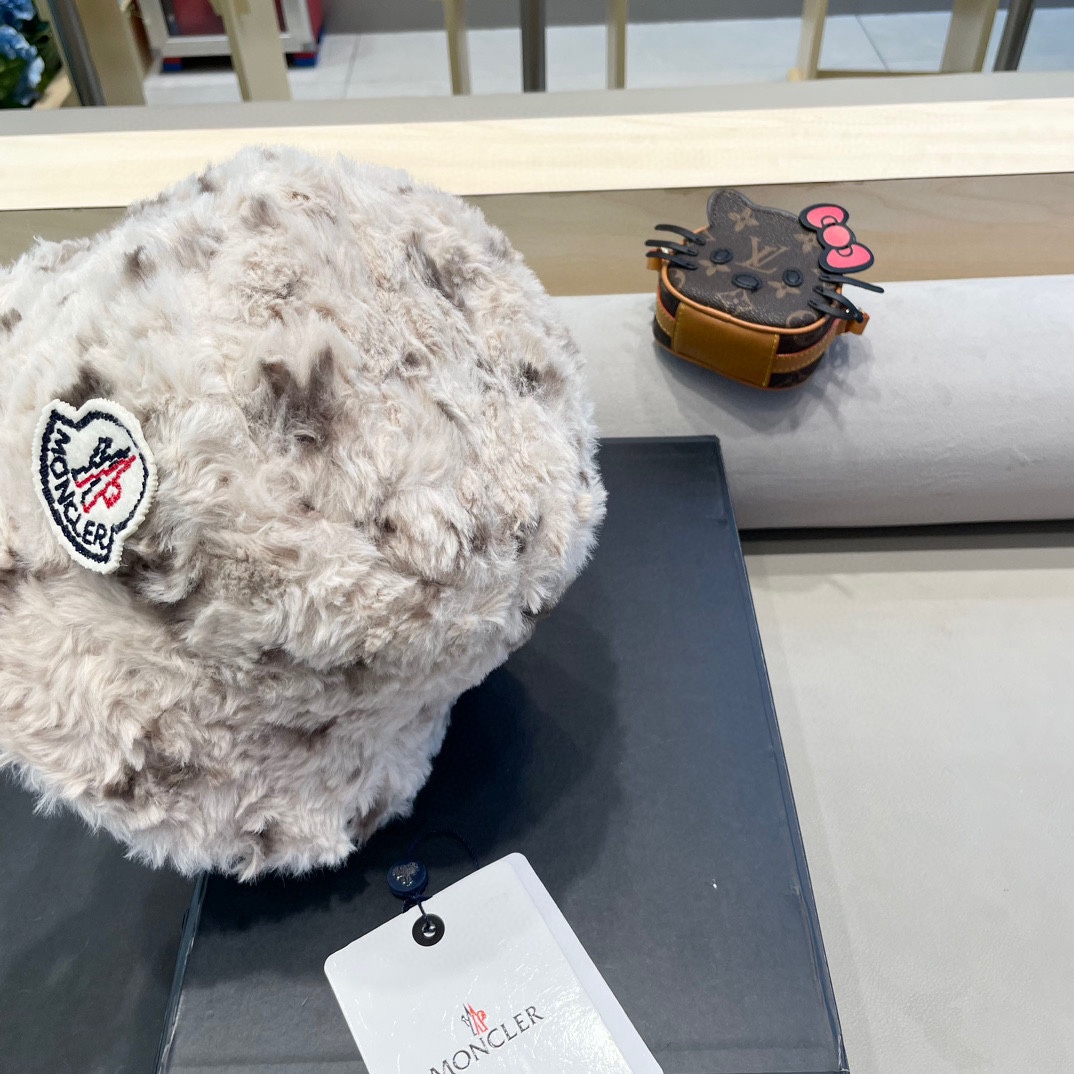 moncler韩版新款时尚扎染毛绒绒渔夫帽女款秋冬季日系休闲保暖遮脸盆帽潮
