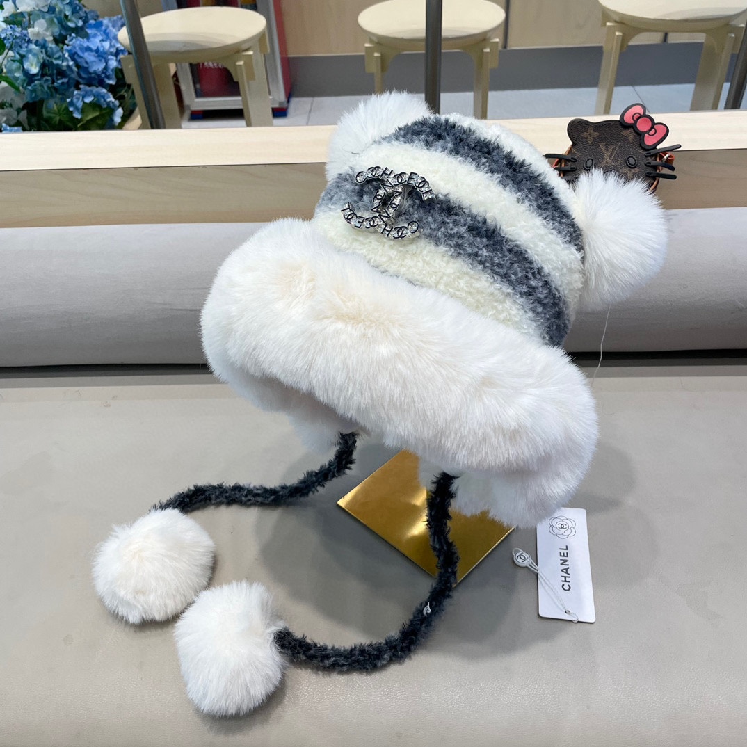 Chanel2024秋冬季新款加厚羊羔绒渔夫帽子女加厚保暖户外防寒百搭护耳帽