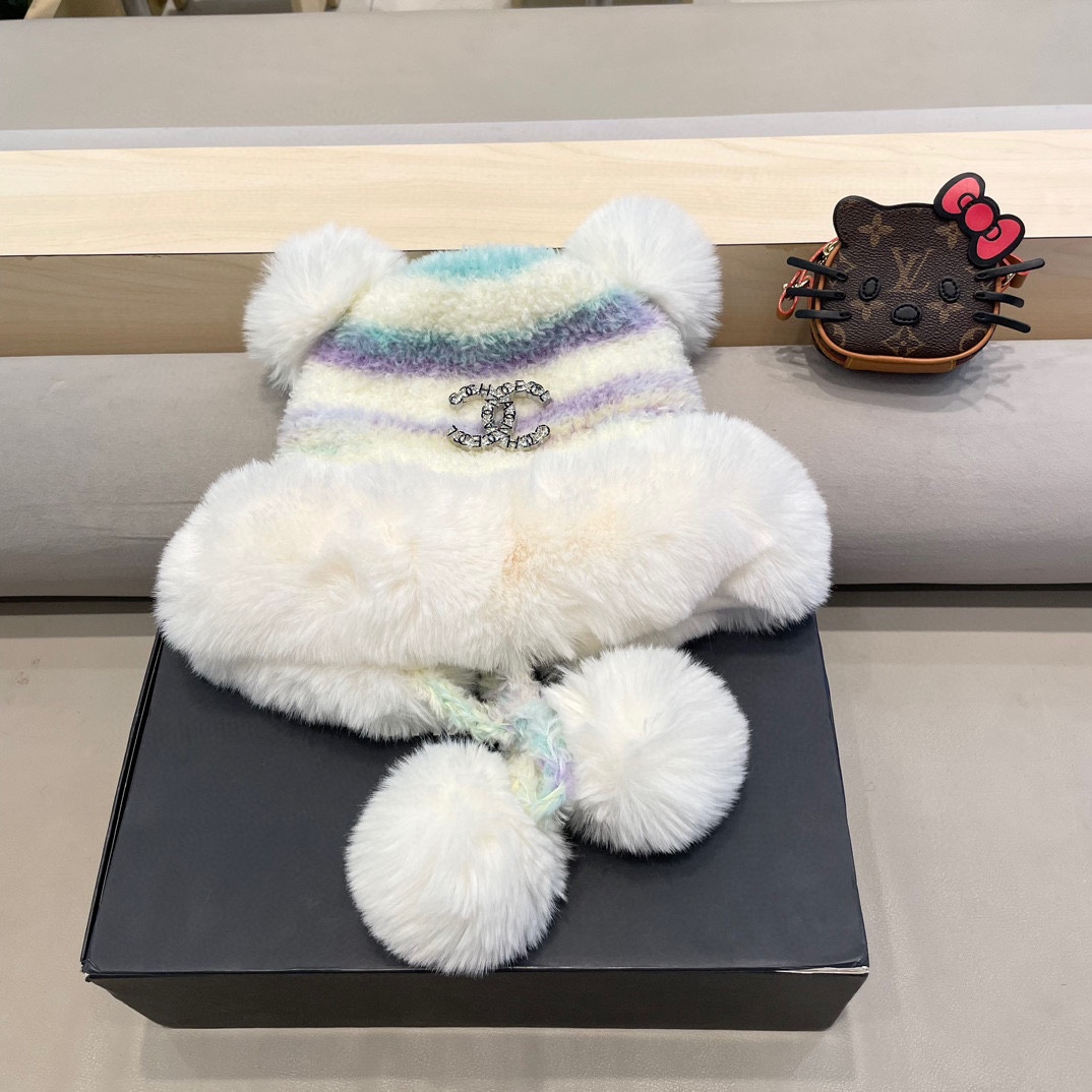 NO:588032,Chanel autumn and winter new thickened lamb velvet fisherman's hat women's thickened and warm outdoor cold-proof all-match ear protection hat fisherman hat baseball cap knitted hat, hat, chanel, espadrilles, hats19860909Chanel秋冬季新款加厚羊羔绒渔夫帽子女加厚保暖户外防寒百搭护耳帽帽子渔夫帽棒球帽针织帽,帽子,chanel,espadrilles,hats,hat