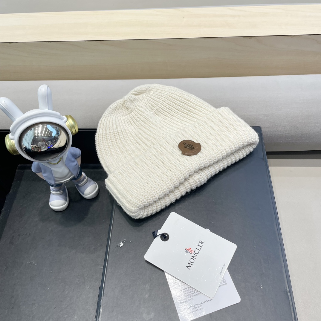 moncler 2024年秋冬季新款韩版简约百搭针织帽子女防寒保暖护耳时尚毛线帽