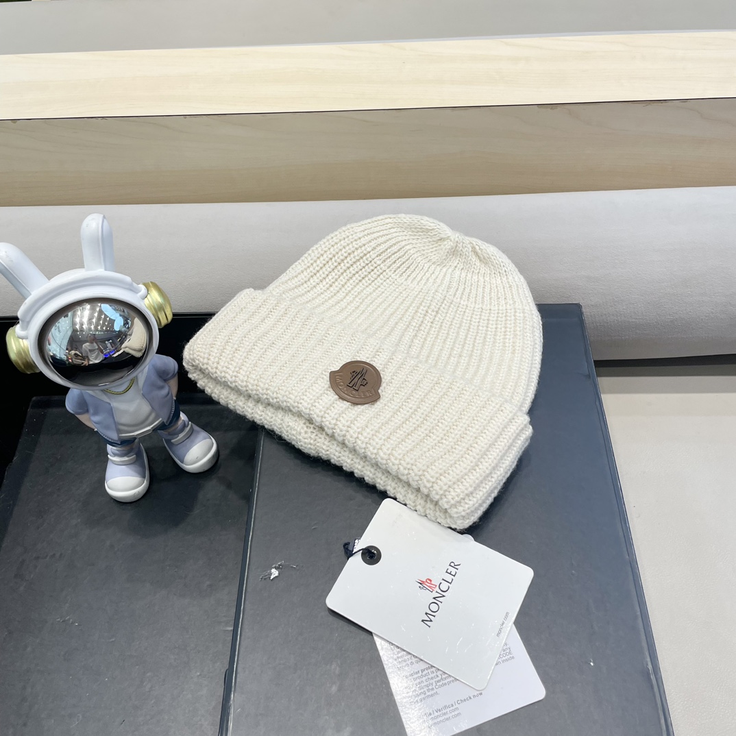 moncler 2024年秋冬季新款韩版简约百搭针织帽子女防寒保暖护耳时尚毛线帽