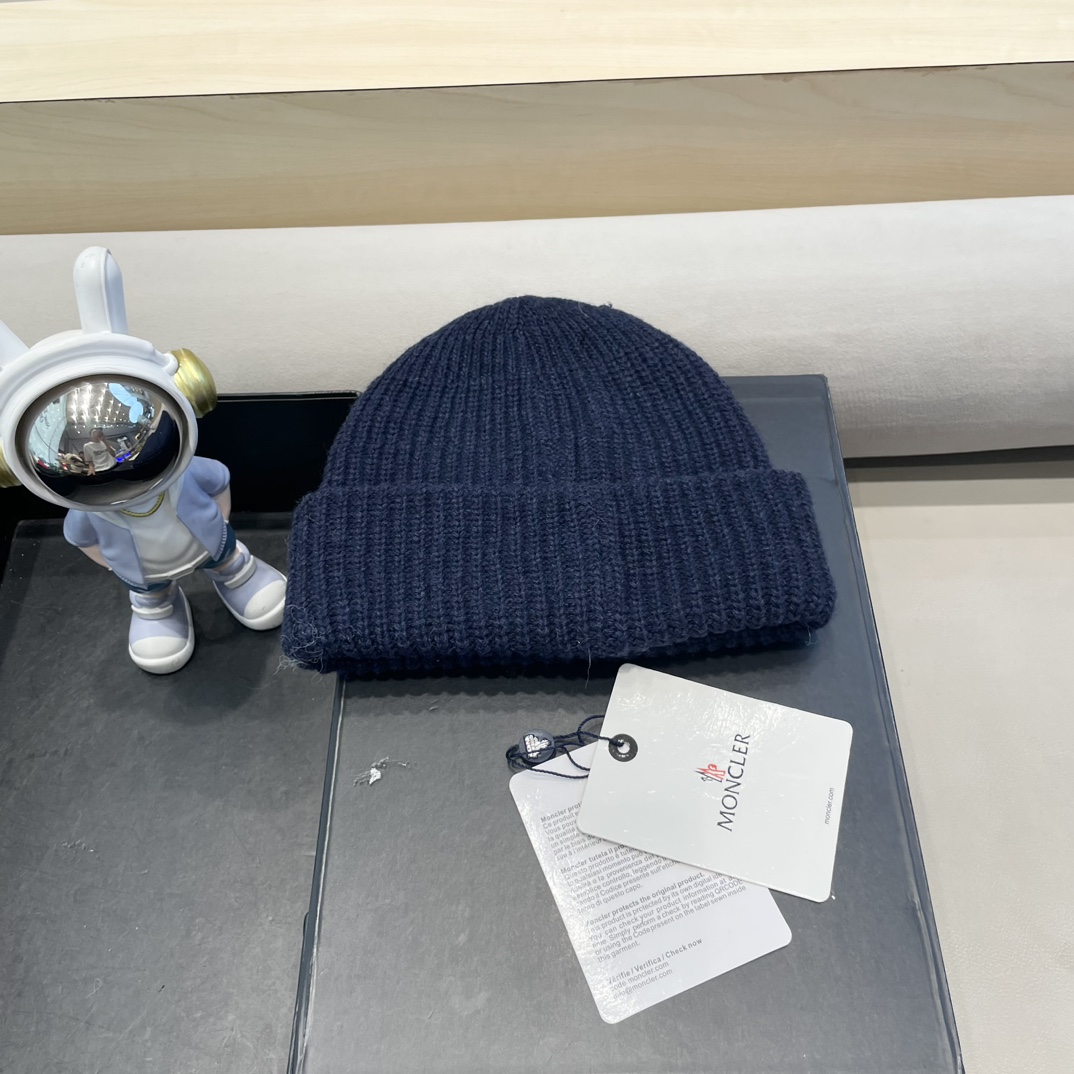 moncler 2024年秋冬季新款韩版简约百搭针织帽子女防寒保暖护耳时尚毛线帽