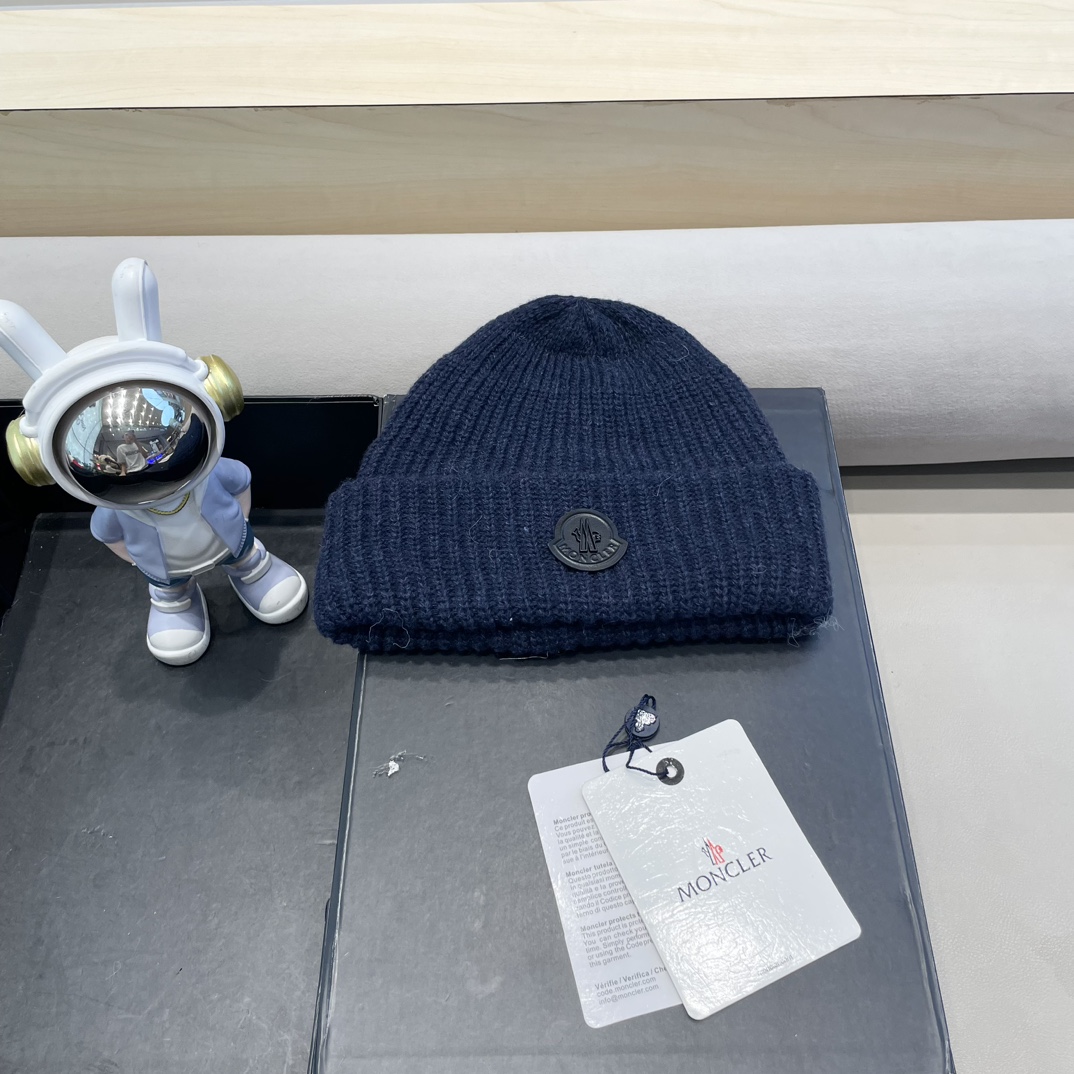 moncler 2024年秋冬季新款韩版简约百搭针织帽子女防寒保暖护耳时尚毛线帽