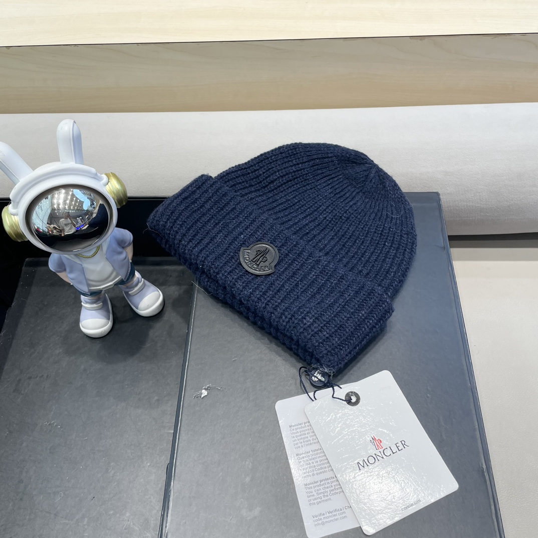 moncler 2024年秋冬季新款韩版简约百搭针织帽子女防寒保暖护耳时尚毛线帽