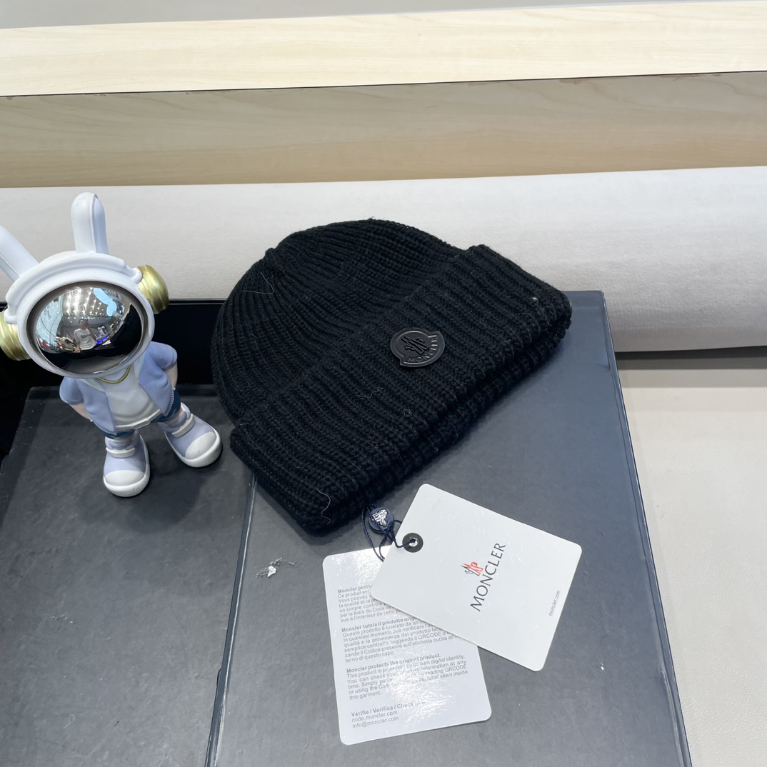 moncler 2024年秋冬季新款韩版简约百搭针织帽子女防寒保暖护耳时尚毛线帽