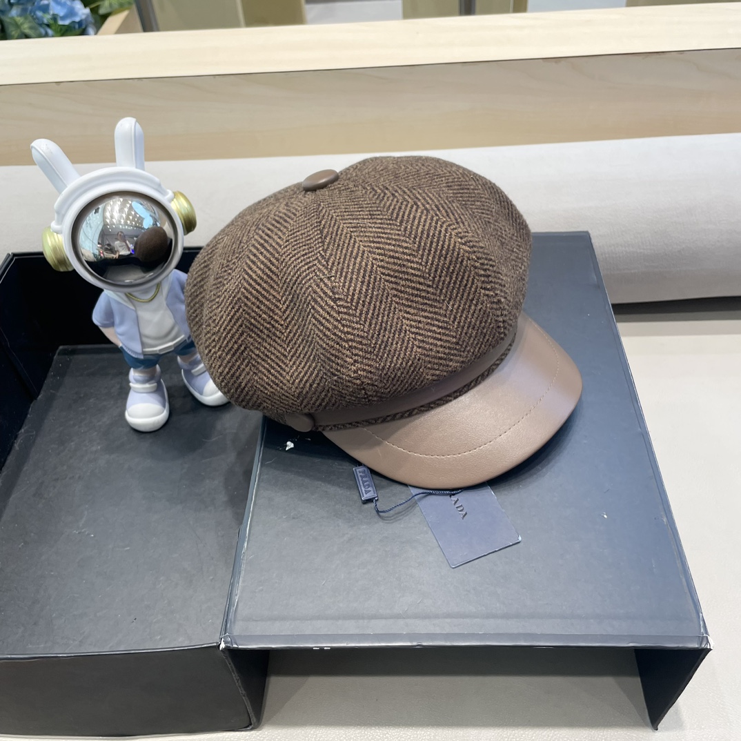 普拉达Prada秋冬新款韩版英伦格子毛呢皮檐八角帽女时尚百搭休闲复古画家帽潮