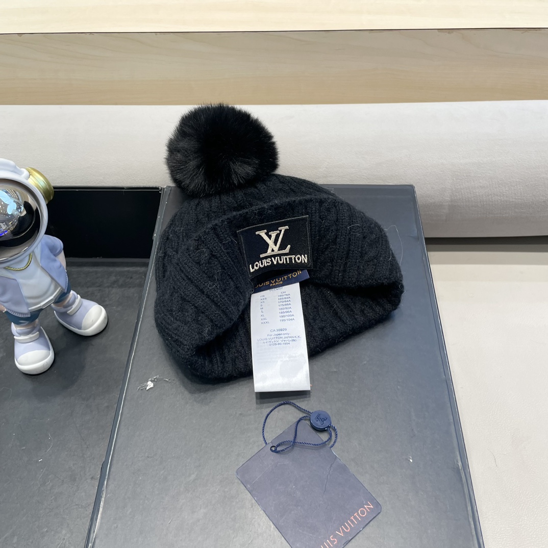 lv路易威登帽子女秋冬毛线帽韩版针织帽女士百搭毛球帽护耳冬季套头潮加厚帽