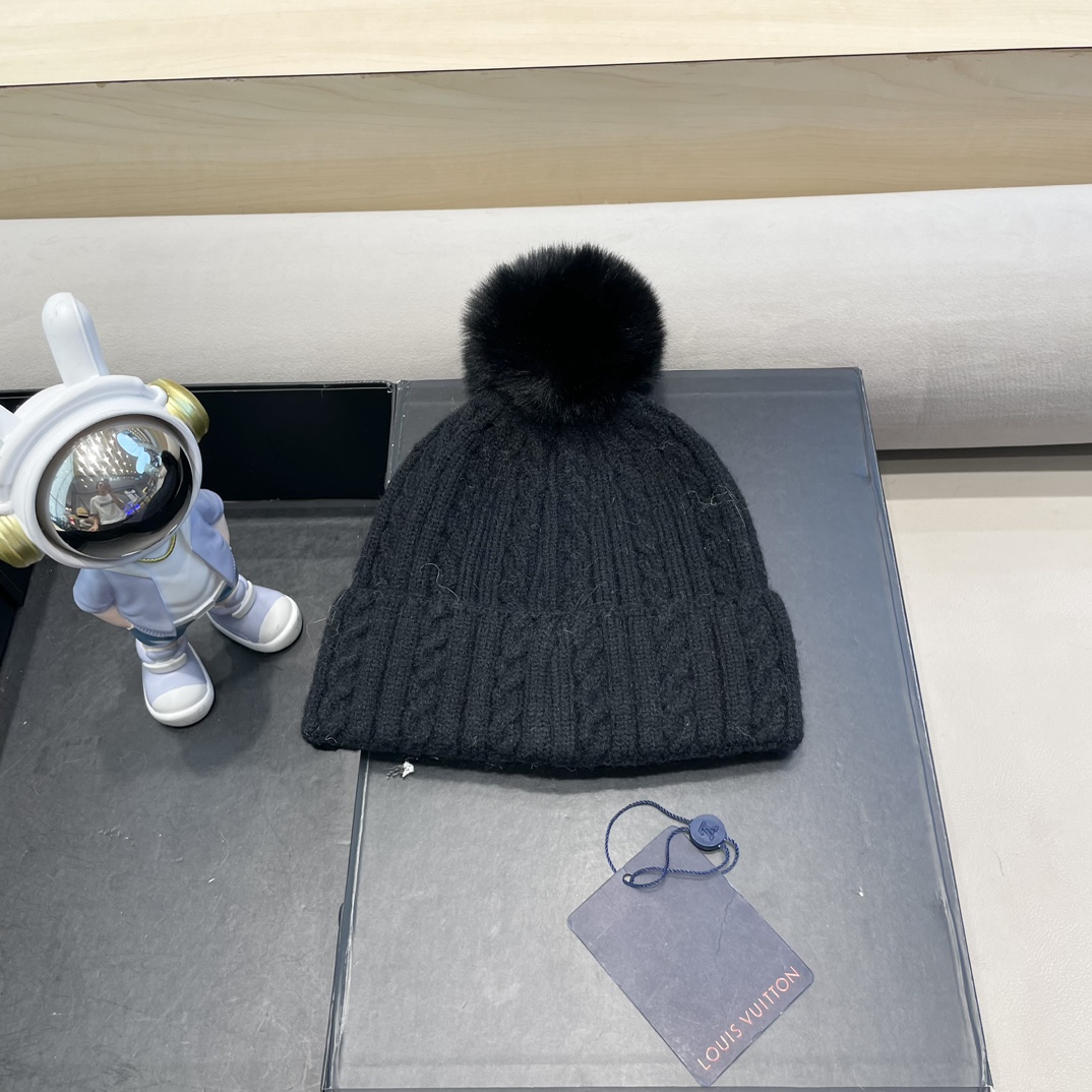 lv路易威登帽子女秋冬毛线帽韩版针织帽女士百搭毛球帽护耳冬季套头潮加厚帽