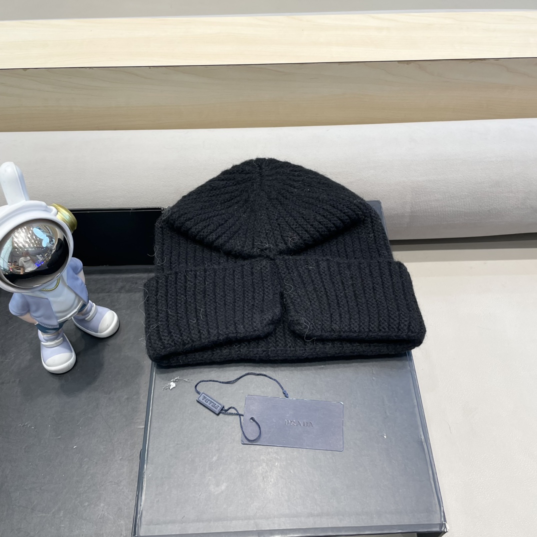  普拉达Prada立体版型显脸小秋冬百搭针织帽护耳保暖堆堆帽大头围月子毛线帽子