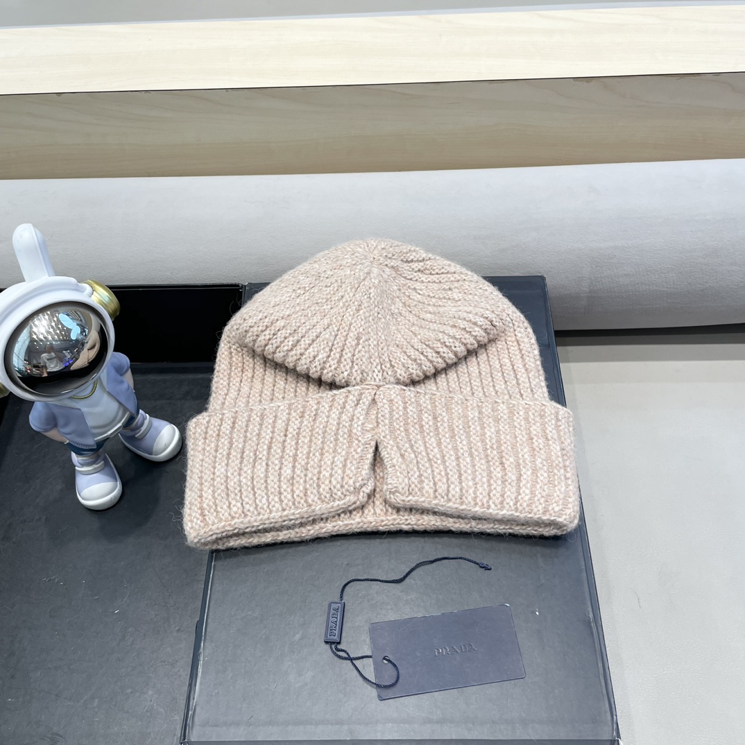  普拉达Prada立体版型显脸小秋冬百搭针织帽护耳保暖堆堆帽大头围月子毛线帽子